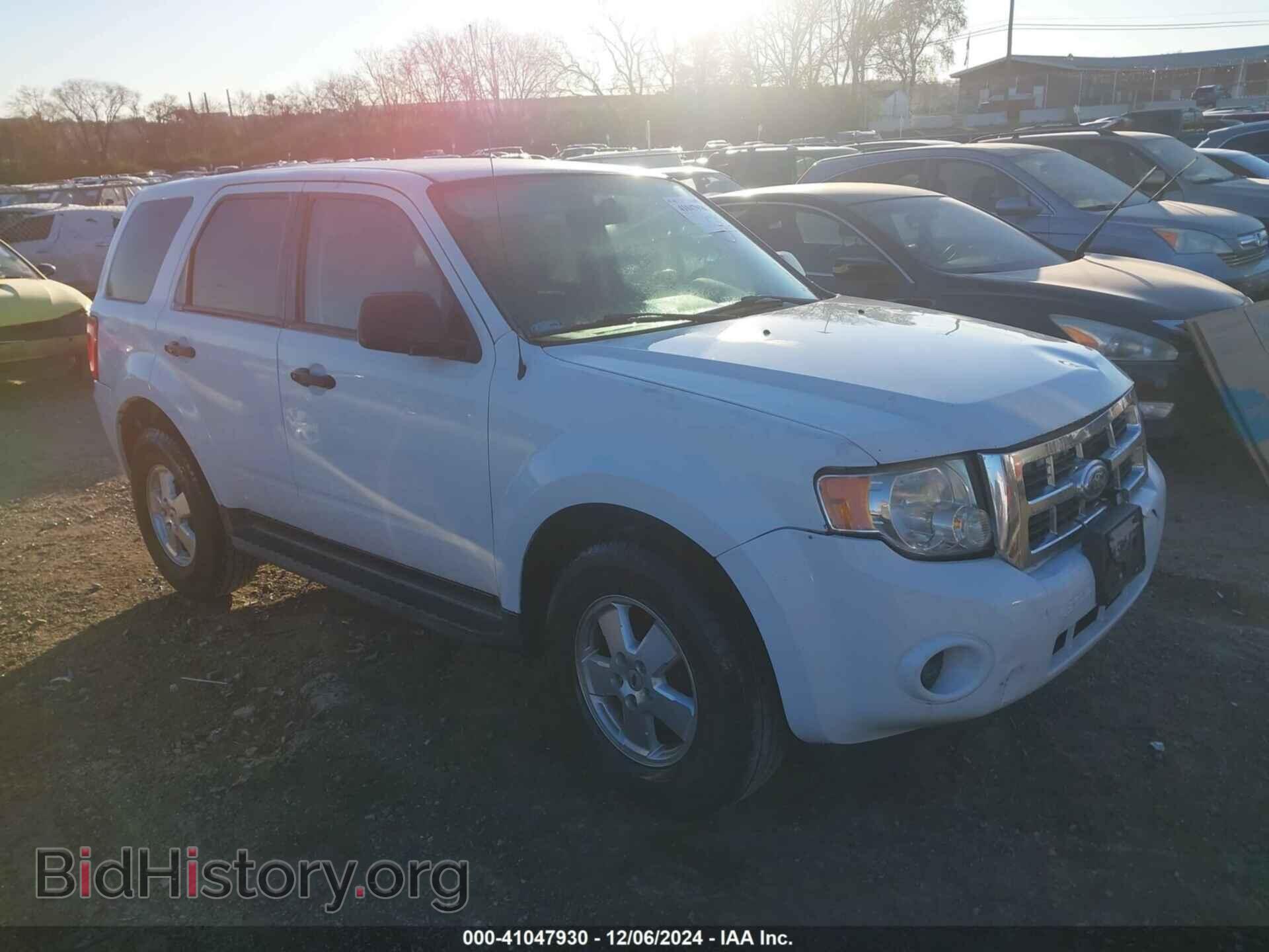 Фотография 1FMCU0C71CKB81396 - FORD ESCAPE 2012