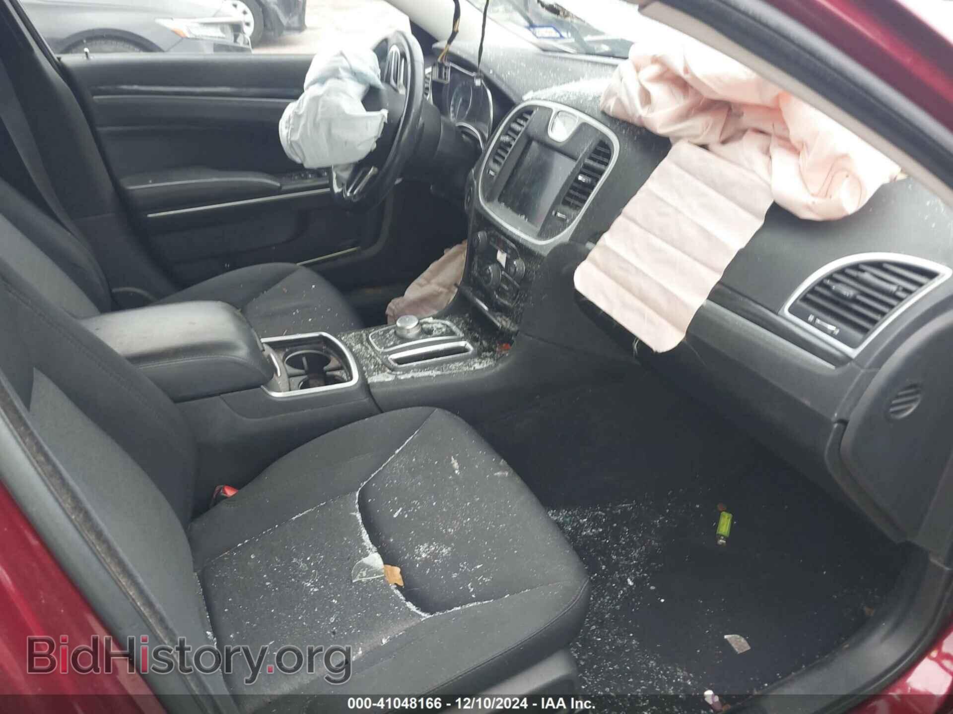 2019 CHRYSLER 300 - VIN: 2C3CCAAGXKH614448 - Фото 5