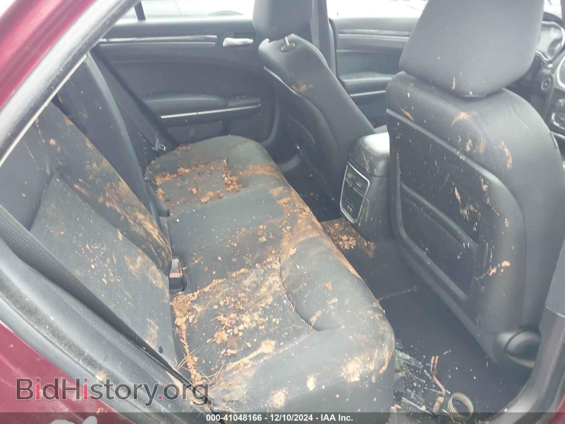 2019 CHRYSLER 300 - VIN: 2C3CCAAGXKH614448 - Фото 8