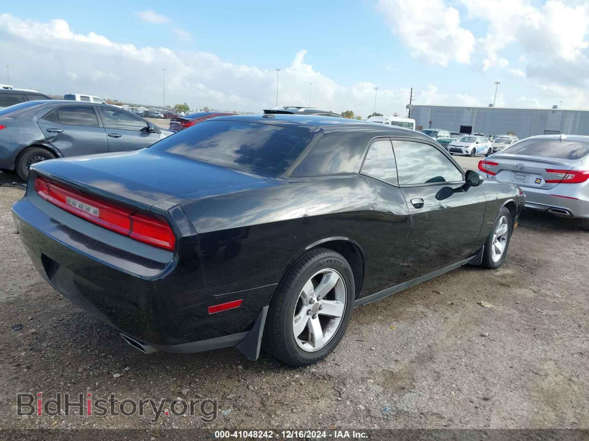 2014 DODGE CHALLENGER - VIN: 2C3CDYAG3EH298272 - Фото 4