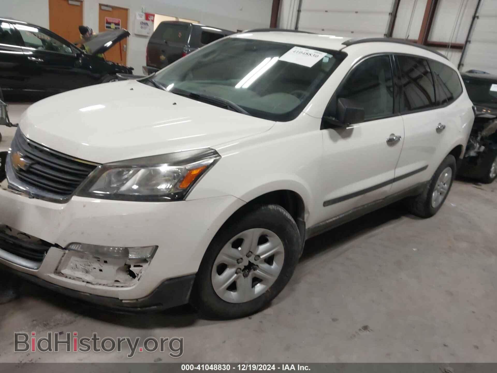 2013 CHEVROLET TRAVERSE - VIN: 1GNKRFED5DJ103063 - Фото 2