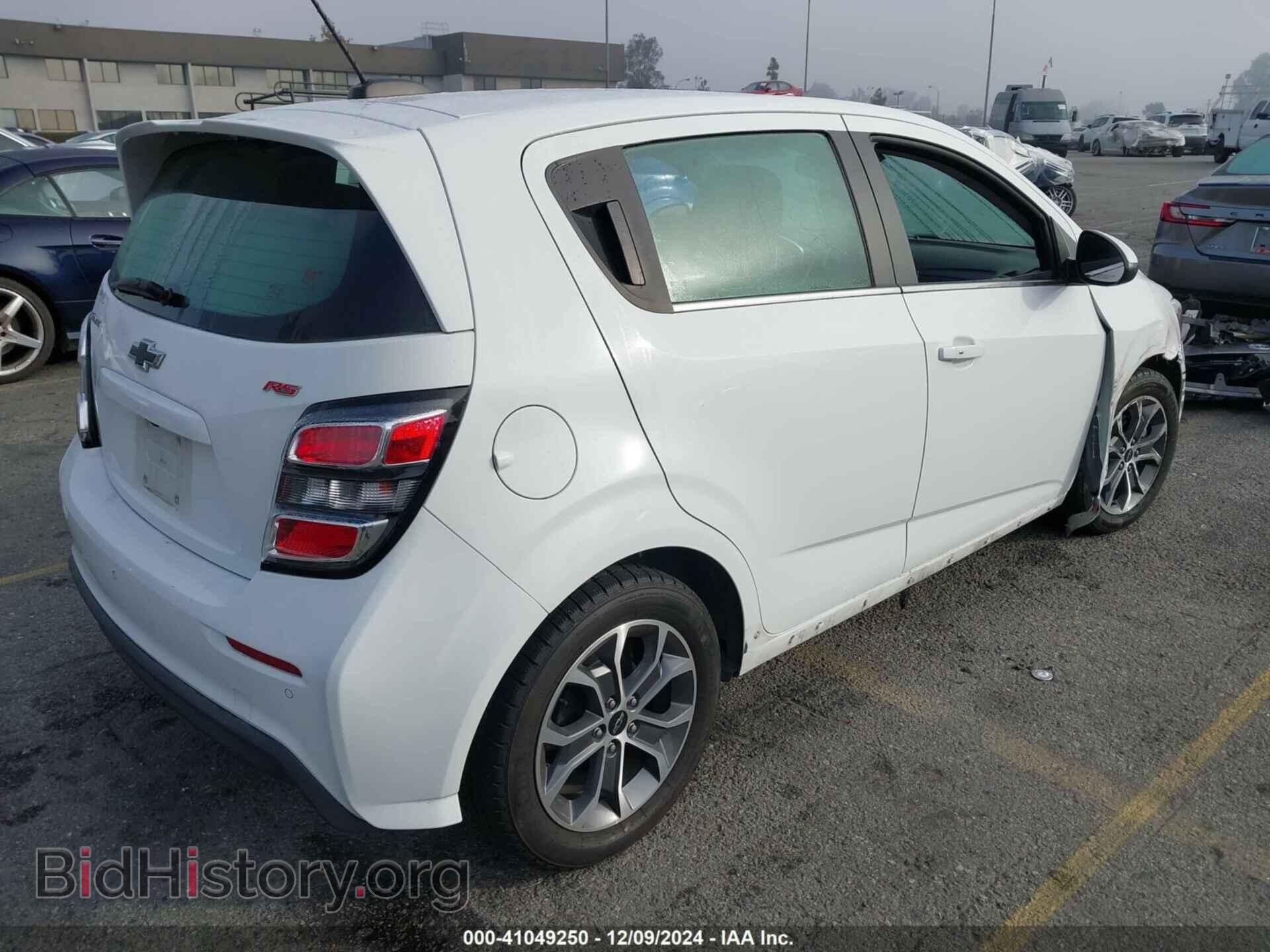 2019 CHEVROLET SONIC - VIN: 1G1JD6SB9K4132768 - Фото 4
