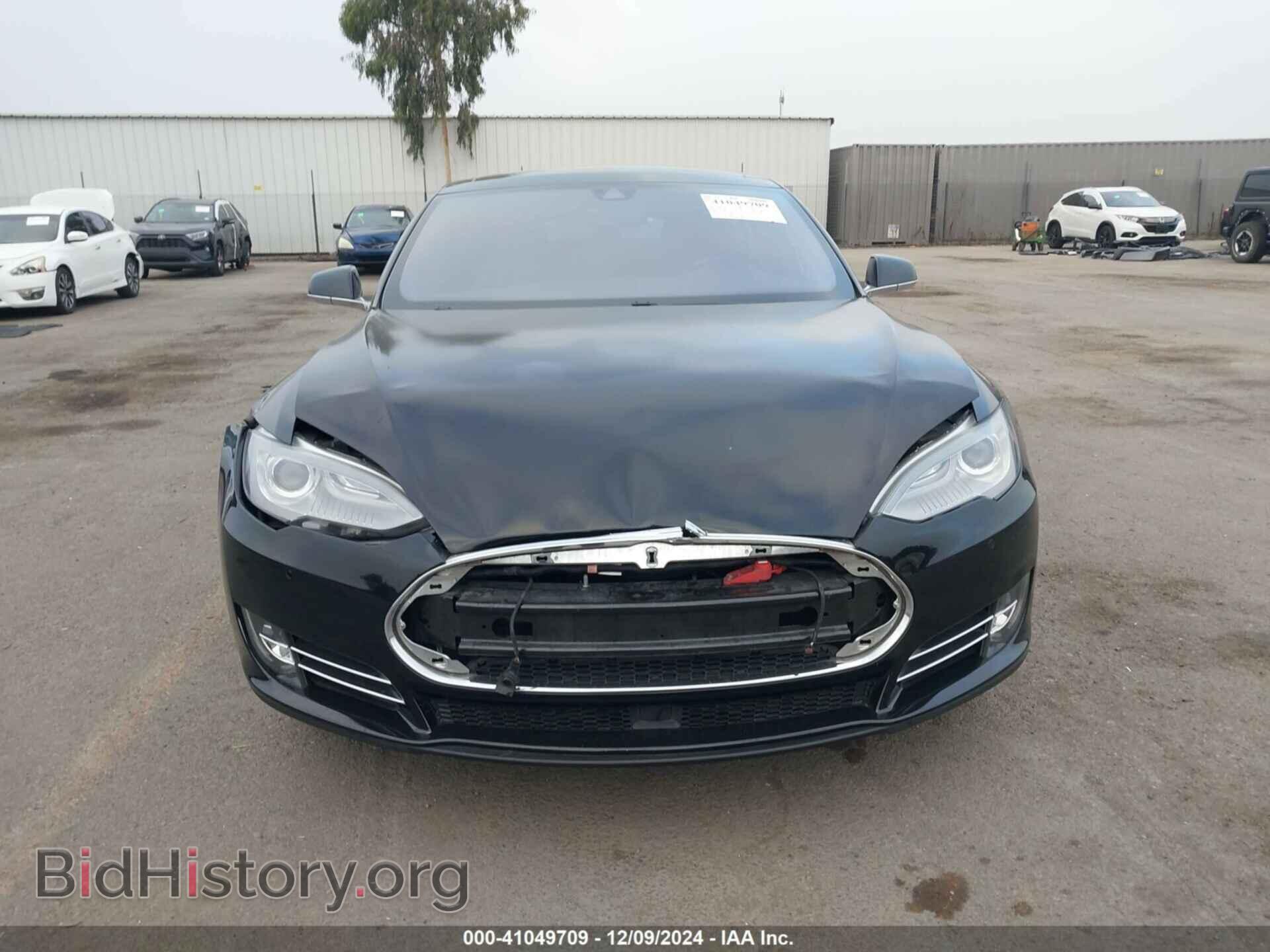 2015 TESLA MODEL S - VIN: 5YJSA1S25FF088435 - Фото 13