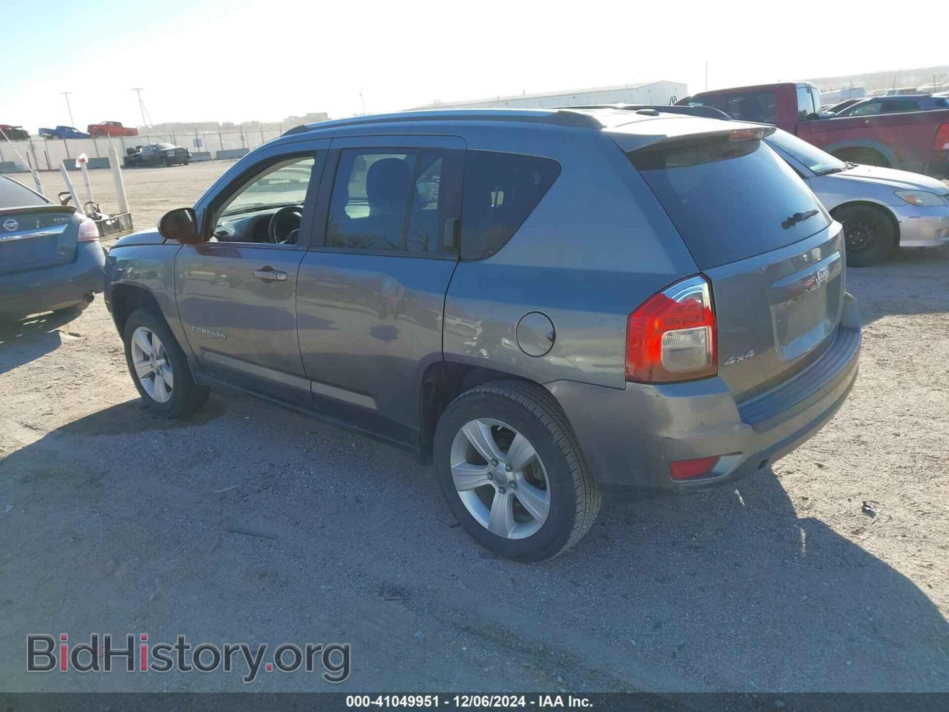 2012 JEEP COMPASS - VIN: 1C4NJDEB5CD650833 - Photo 3