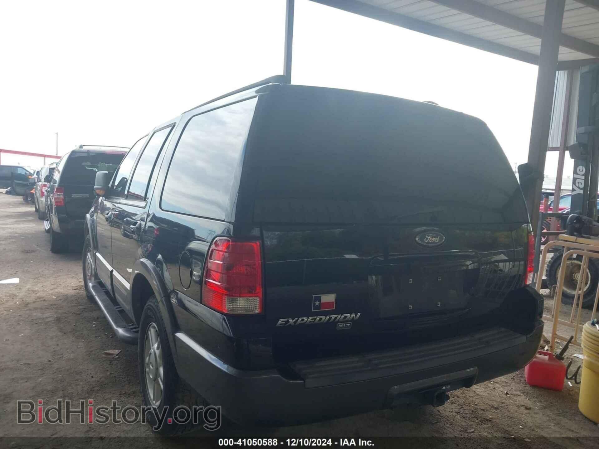 2005 FORD EXPEDITION - VIN: 1FMPU15505LA82942 - Фото 3