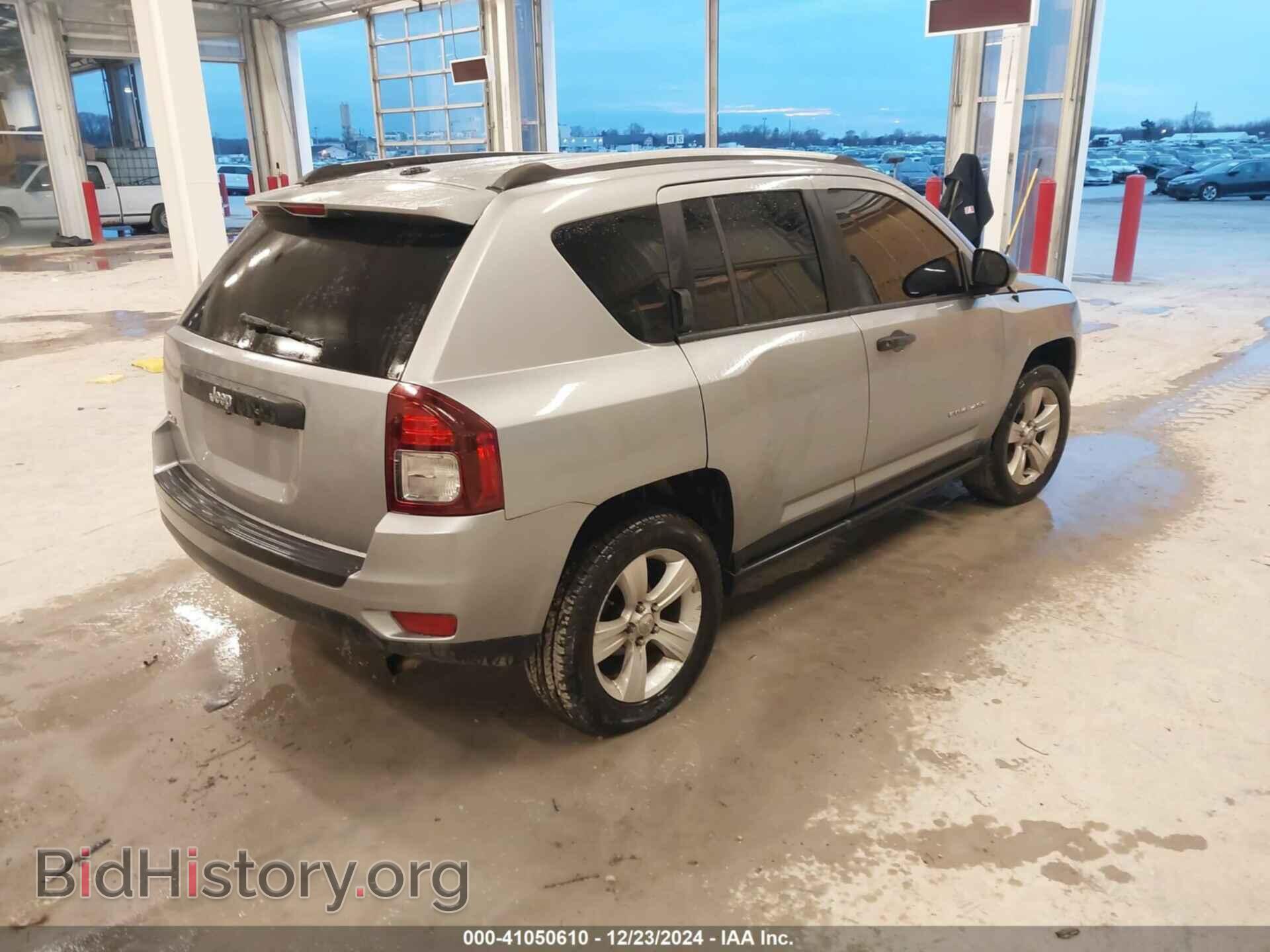 2016 JEEP COMPASS - VIN: 1C4NJDBB1GD535706 - Фото 4