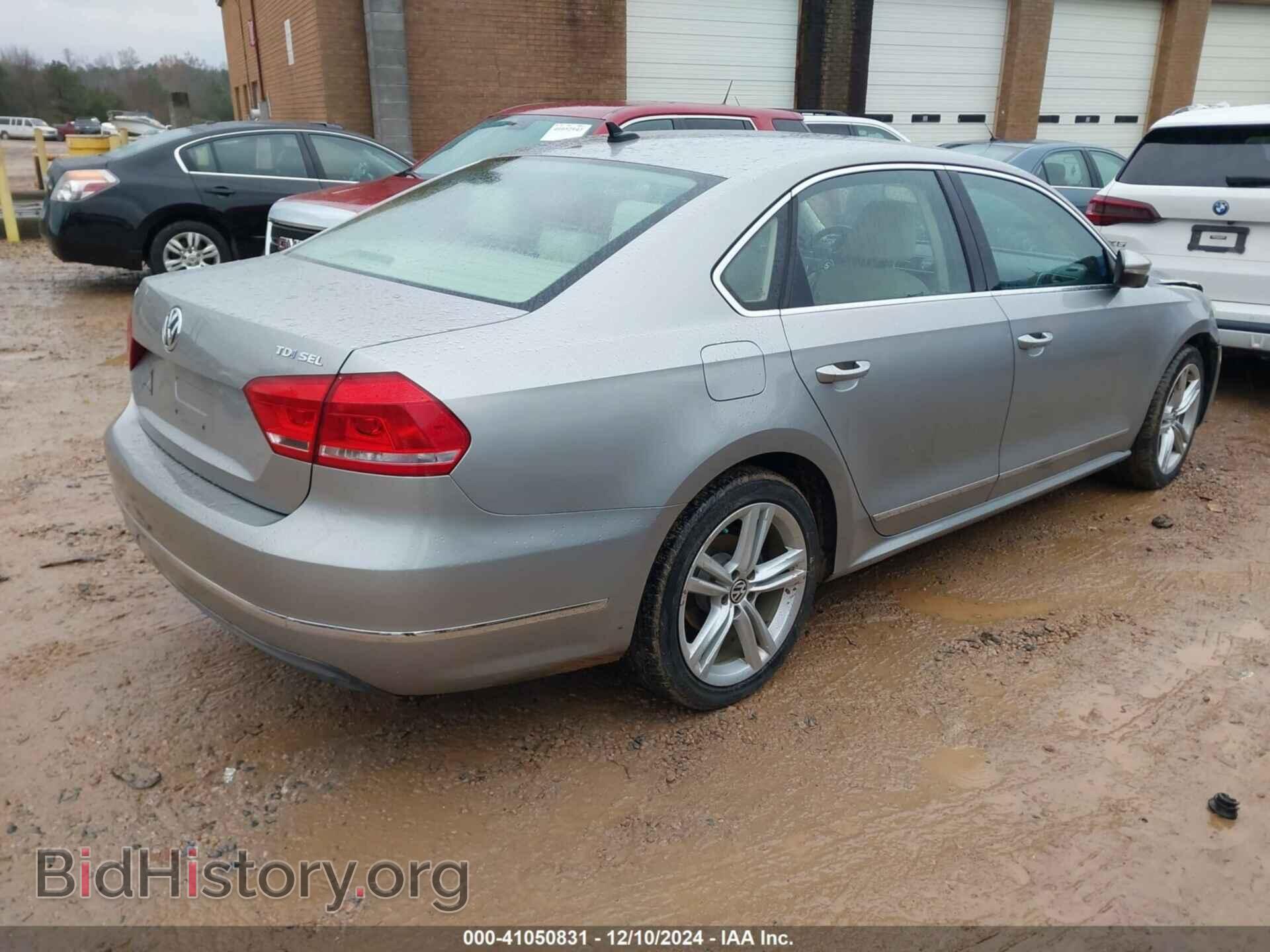 2012 VOLKSWAGEN PASSAT - VIN: 1VWCN7A33CC097582 - Фото 4