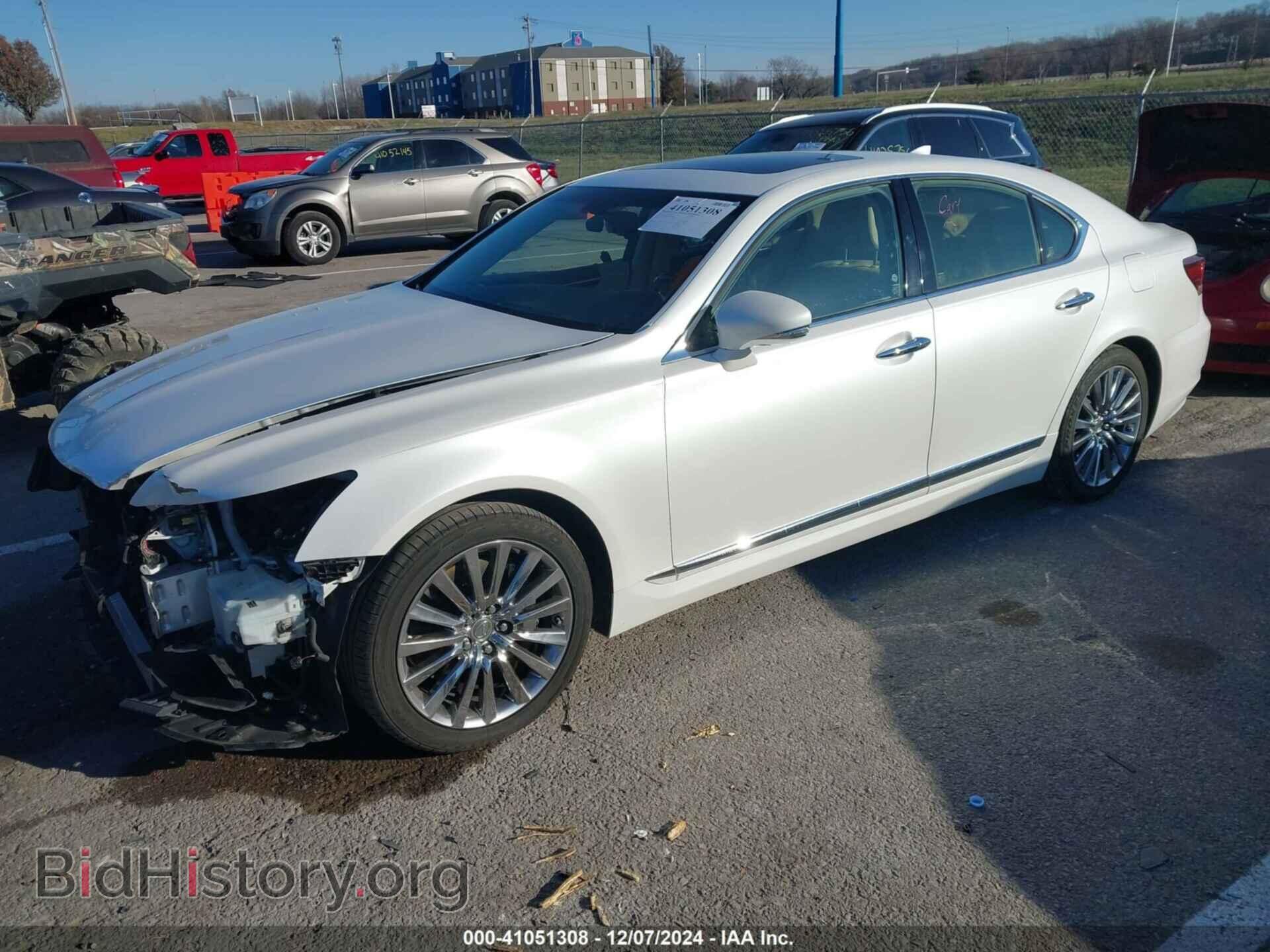 2017 LEXUS LS 460 - VIN: JTHCL5EF3H5029262 - Фото 2