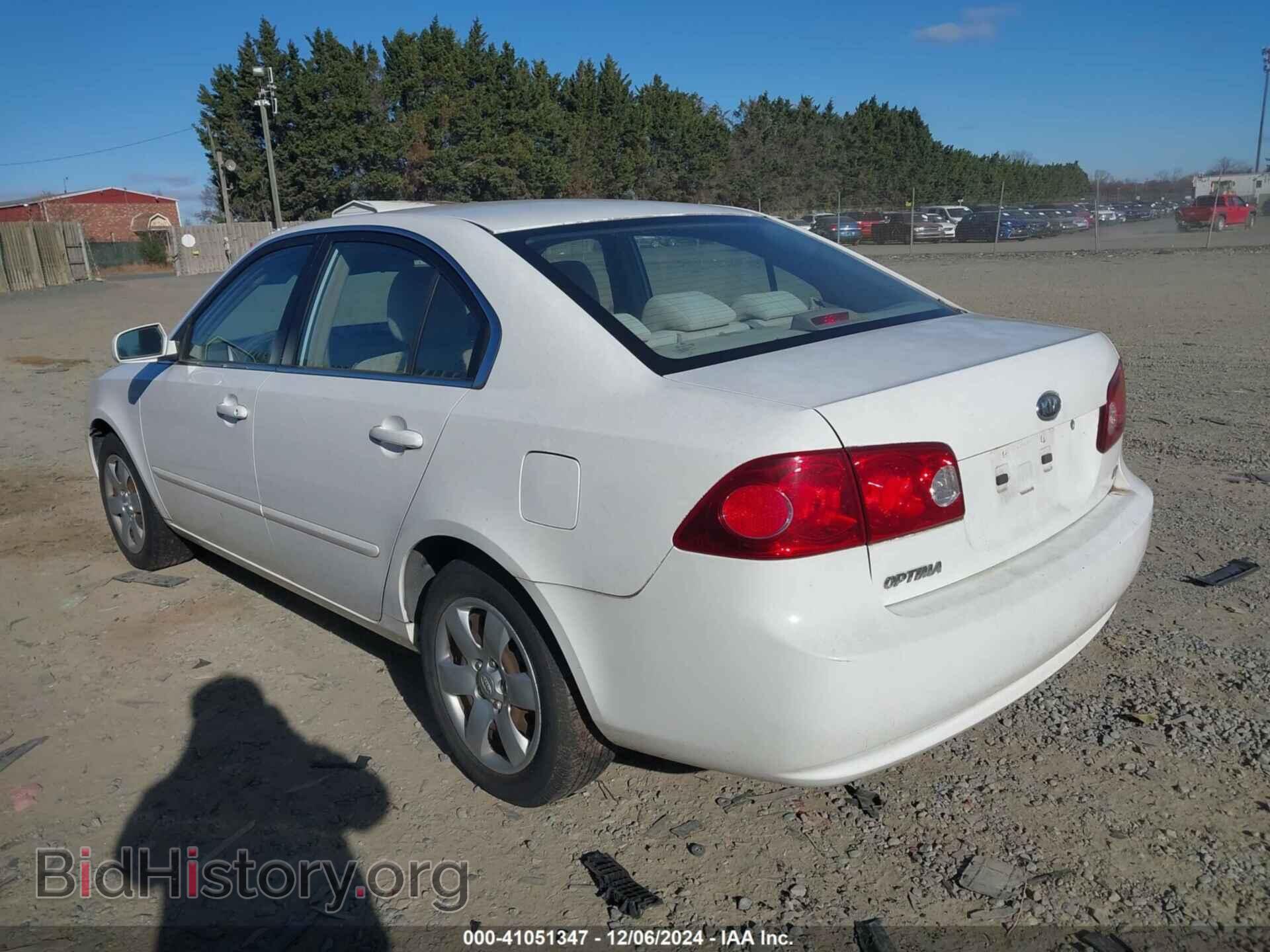 2007 KIA OPTIMA - VIN: KNAGE123375117143 - Фото 3