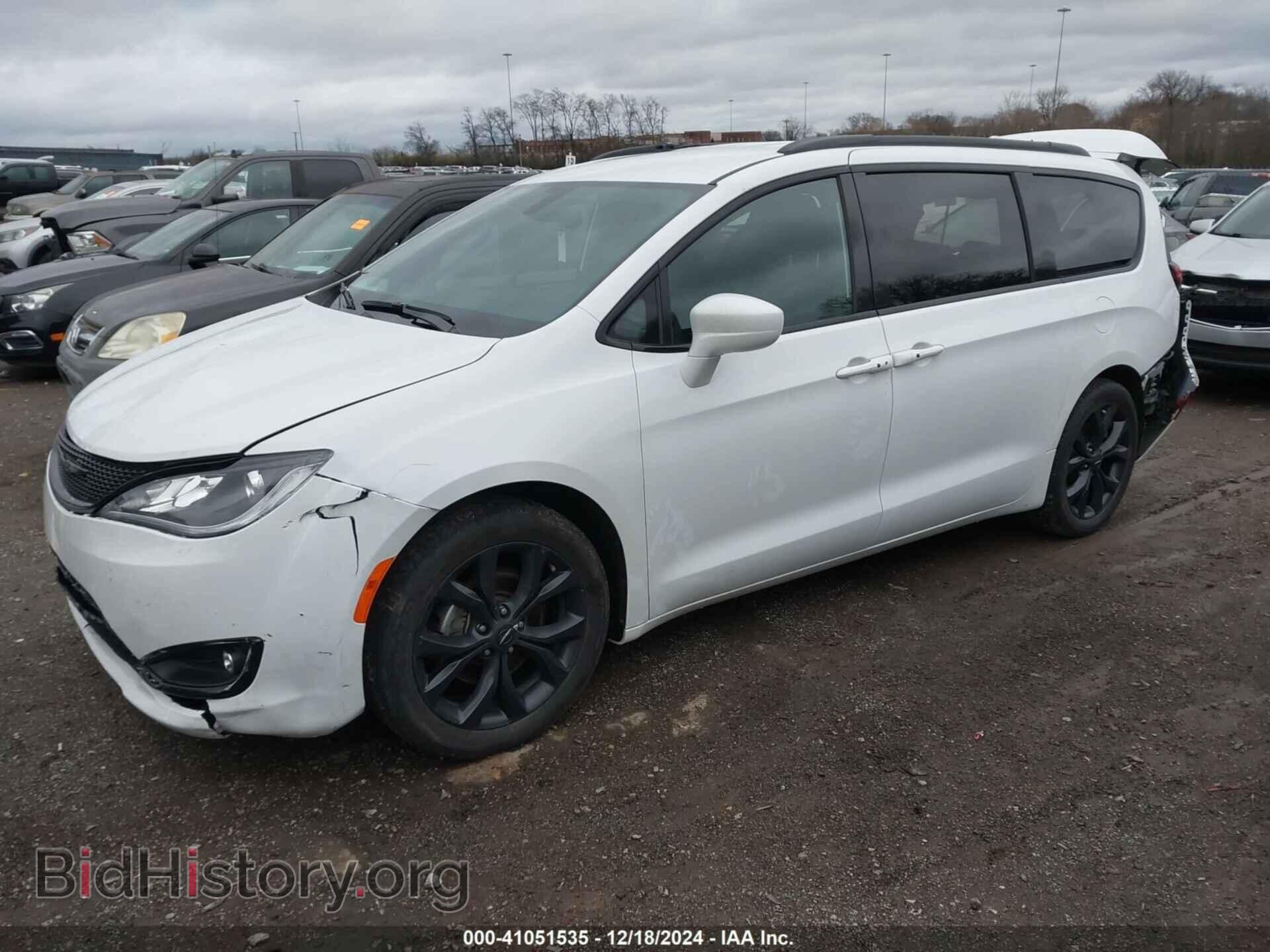 2020 CHRYSLER PACIFICA - VIN: 2C4RC1EG7LR286935 - Photo 2