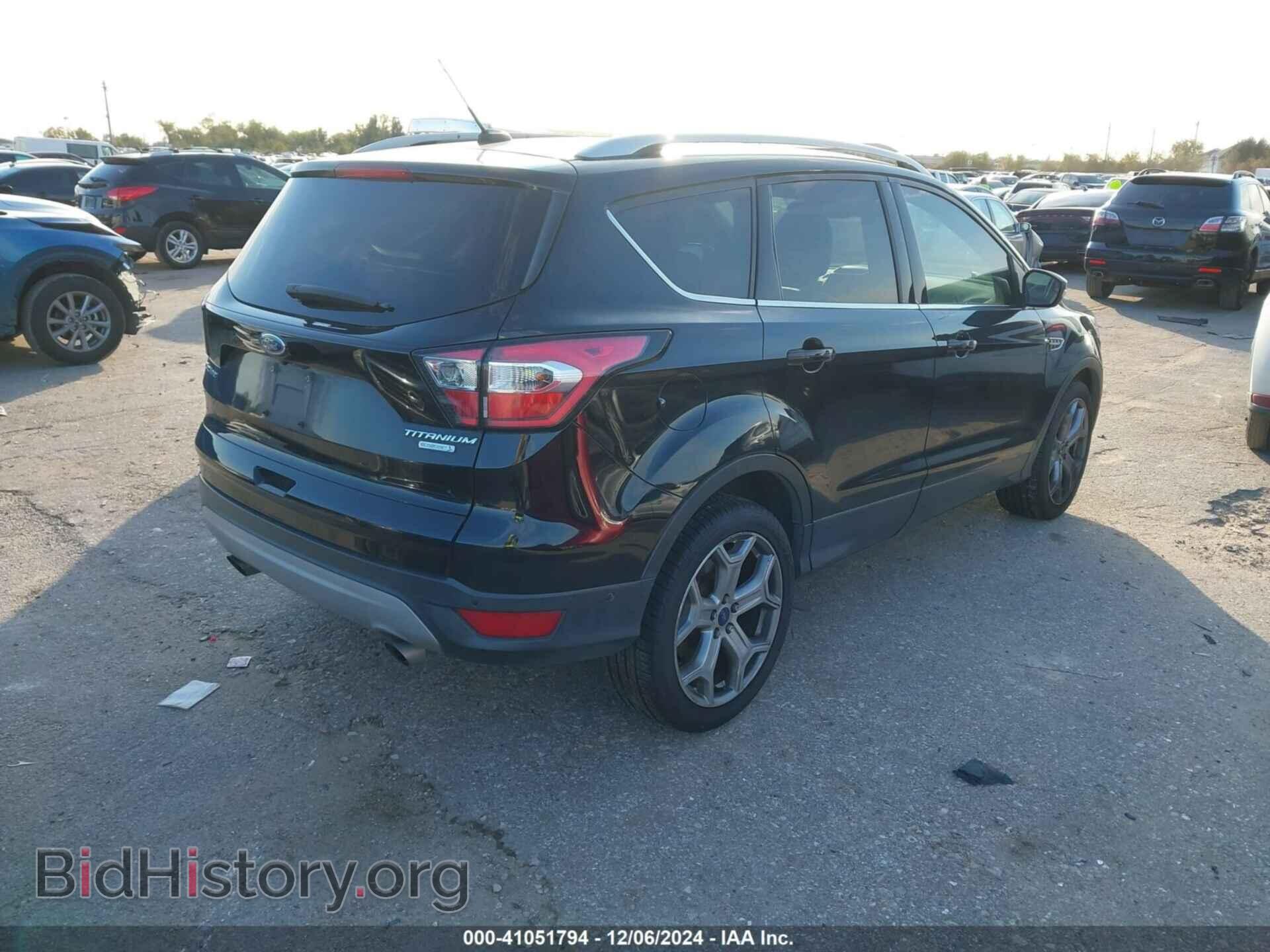 2017 FORD ESCAPE - VIN: 1FMCU0J90HUE93743 - Фото 4