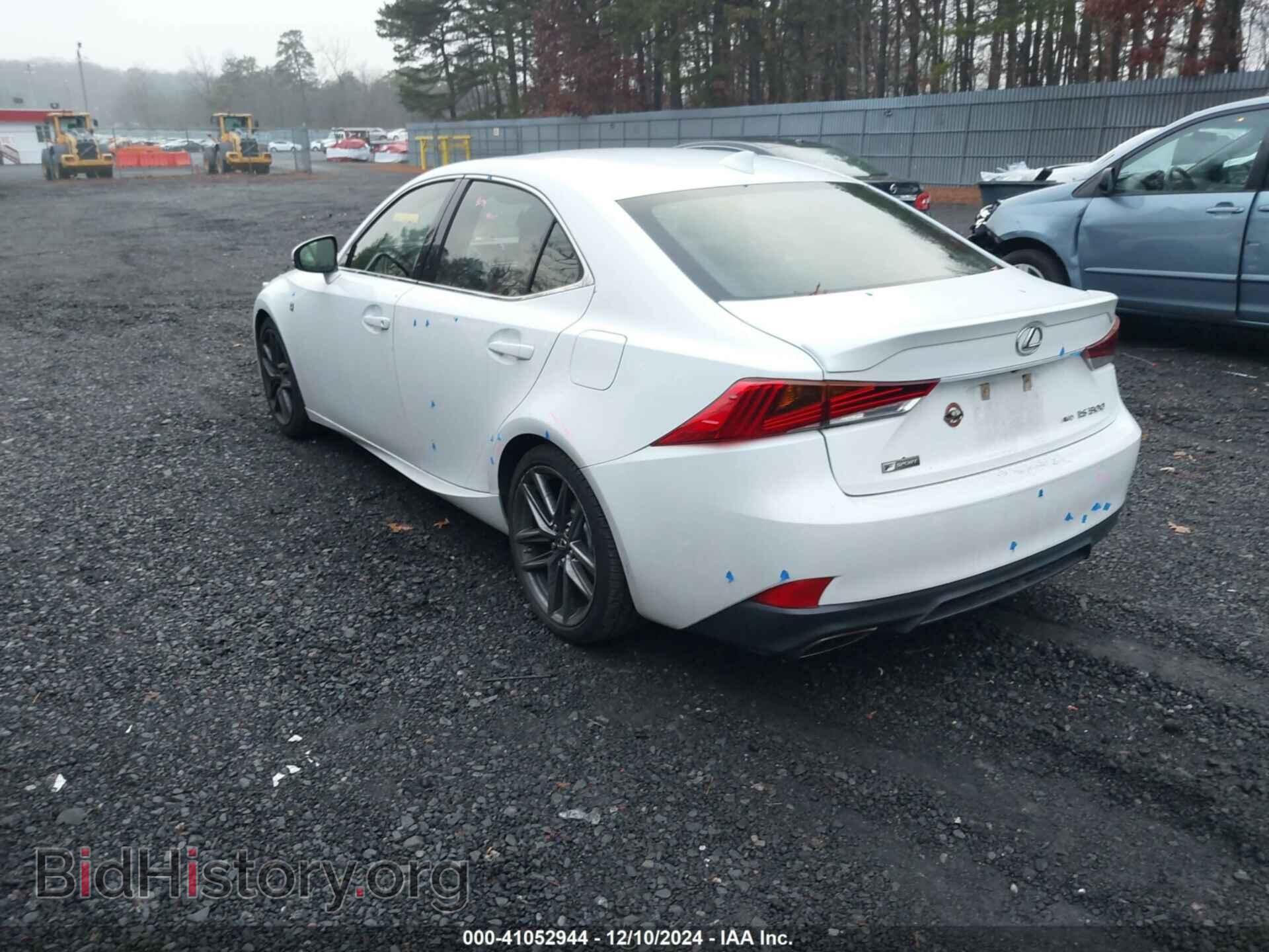 2017 LEXUS IS 300 - VIN: JTHCM1D27H5017359 - Фото 3