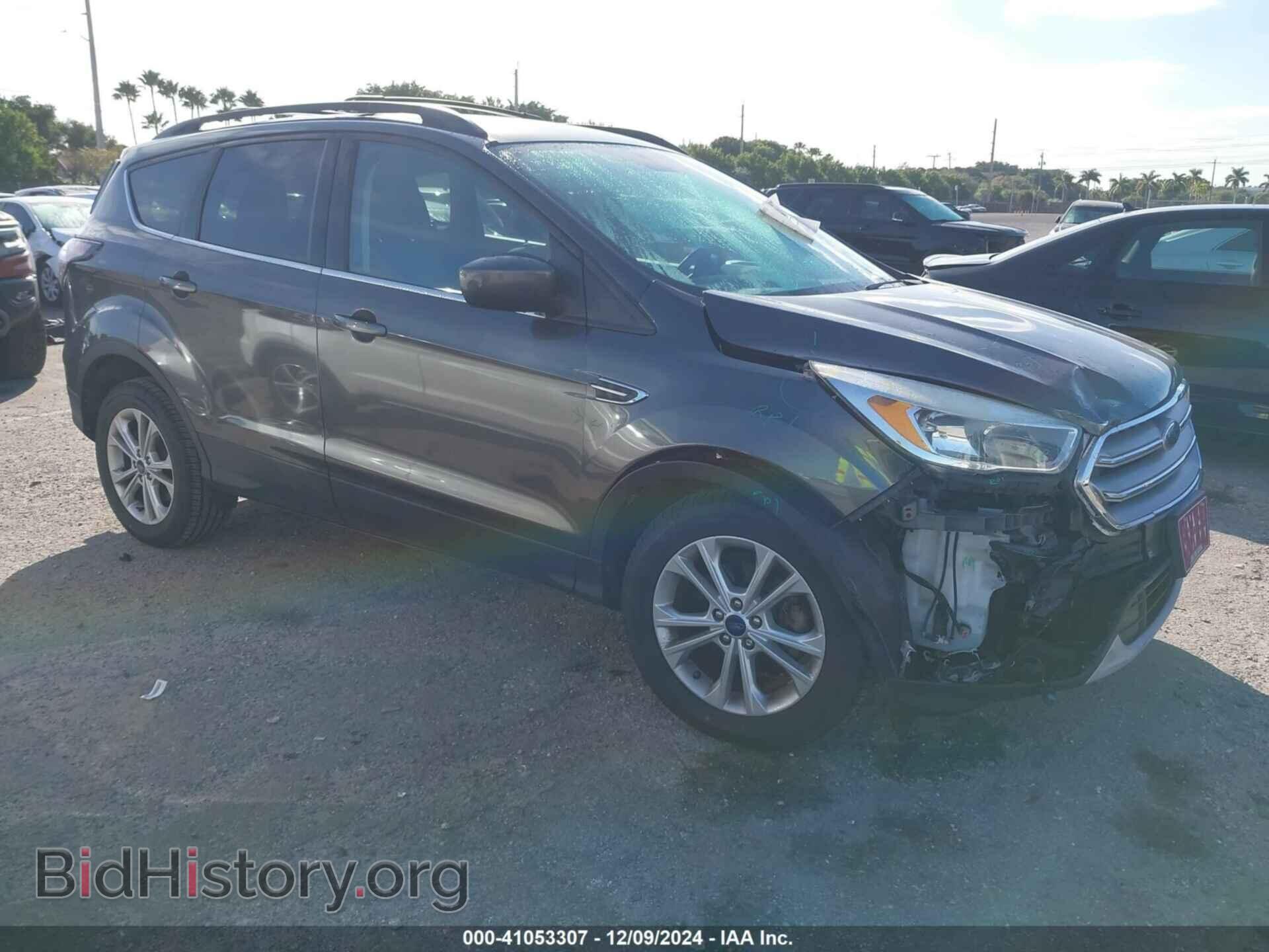 Фотография 1FMCU0GDXHUE69705 - FORD ESCAPE 2017