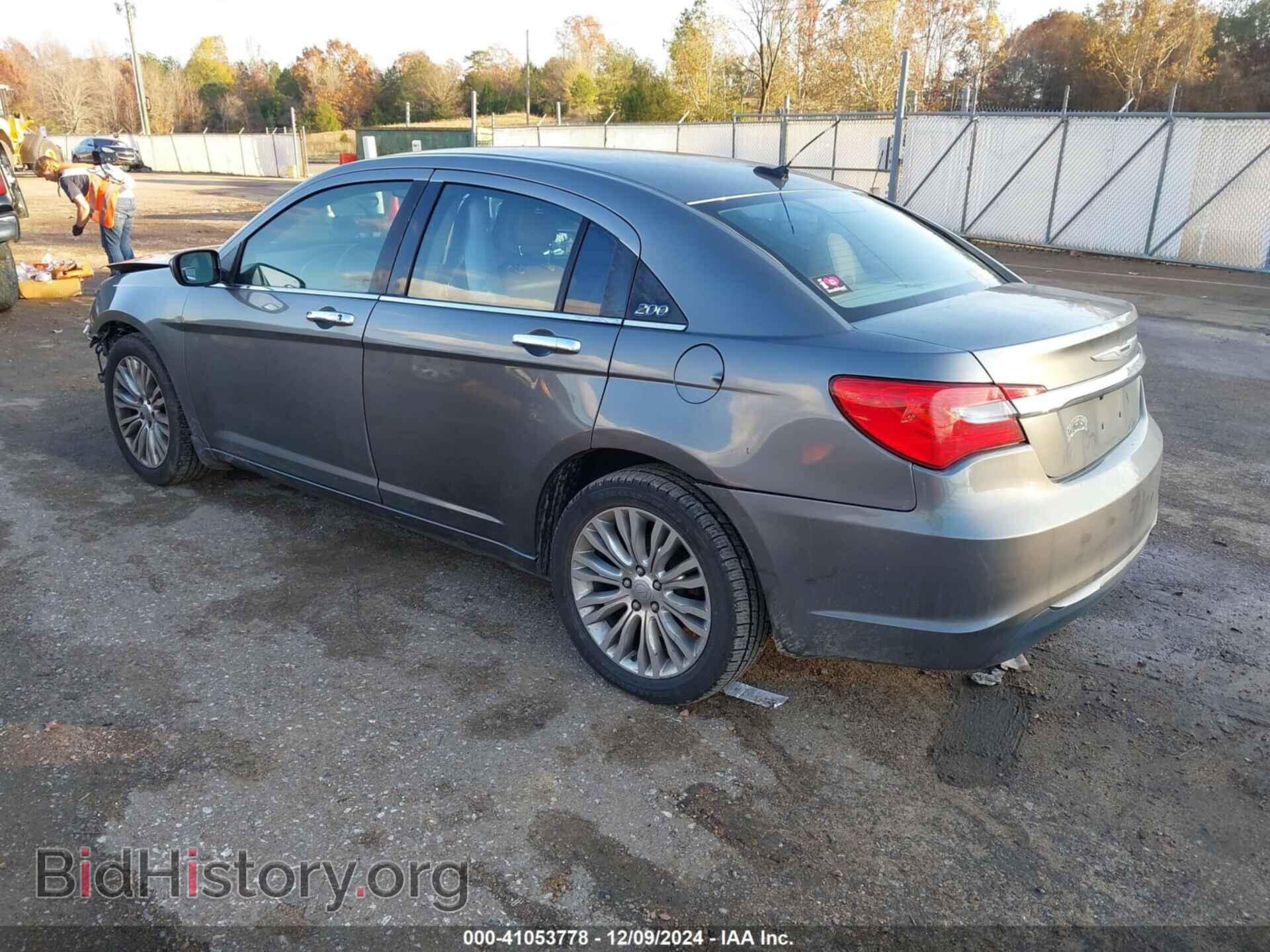 2012 CHRYSLER 200 - VIN: 1C3CCBCB0CN137707 - Фото 3