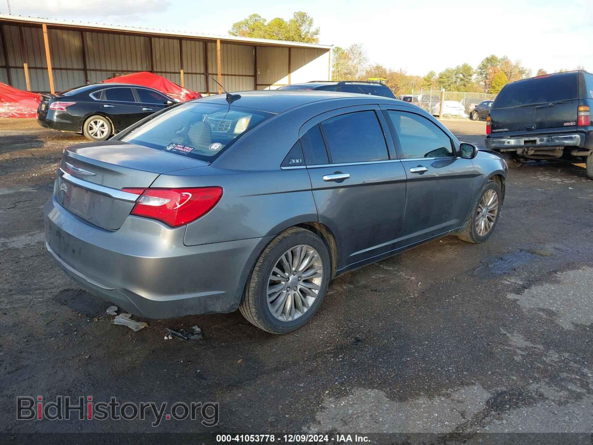 2012 CHRYSLER 200 - VIN: 1C3CCBCB0CN137707 - Фото 4