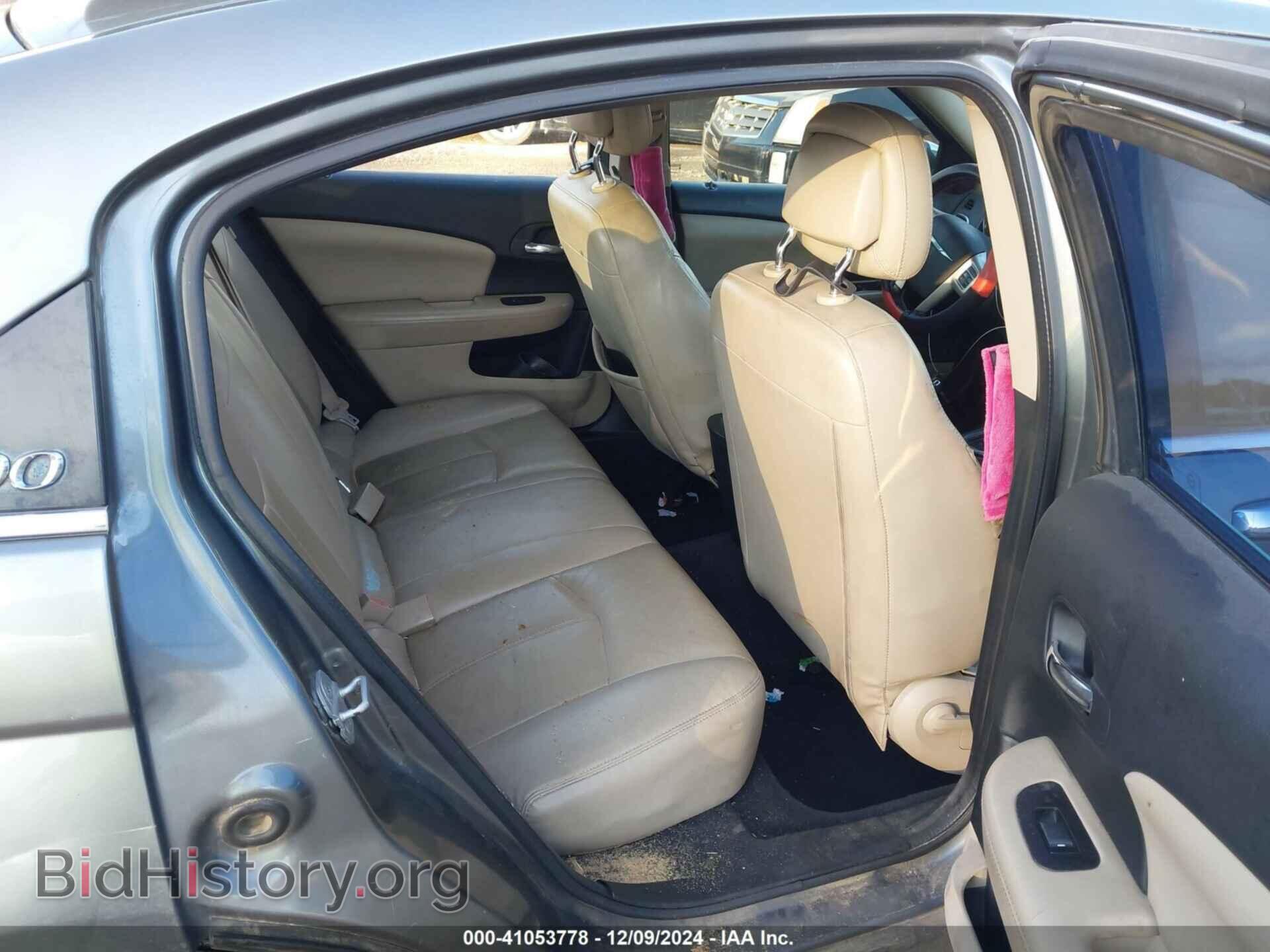 2012 CHRYSLER 200 - VIN: 1C3CCBCB0CN137707 - Фото 8