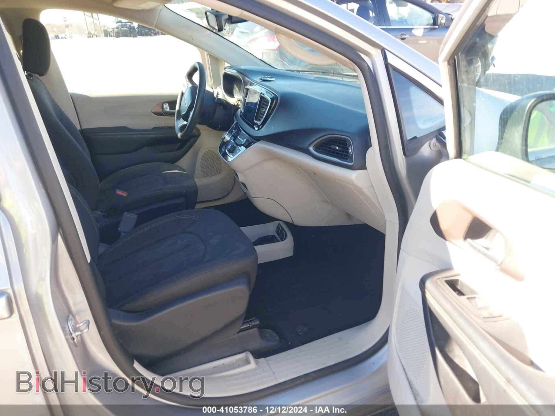 2017 CHRYSLER PACIFICA - VIN: 2C4RC1DG1HR519085 - Фото 5