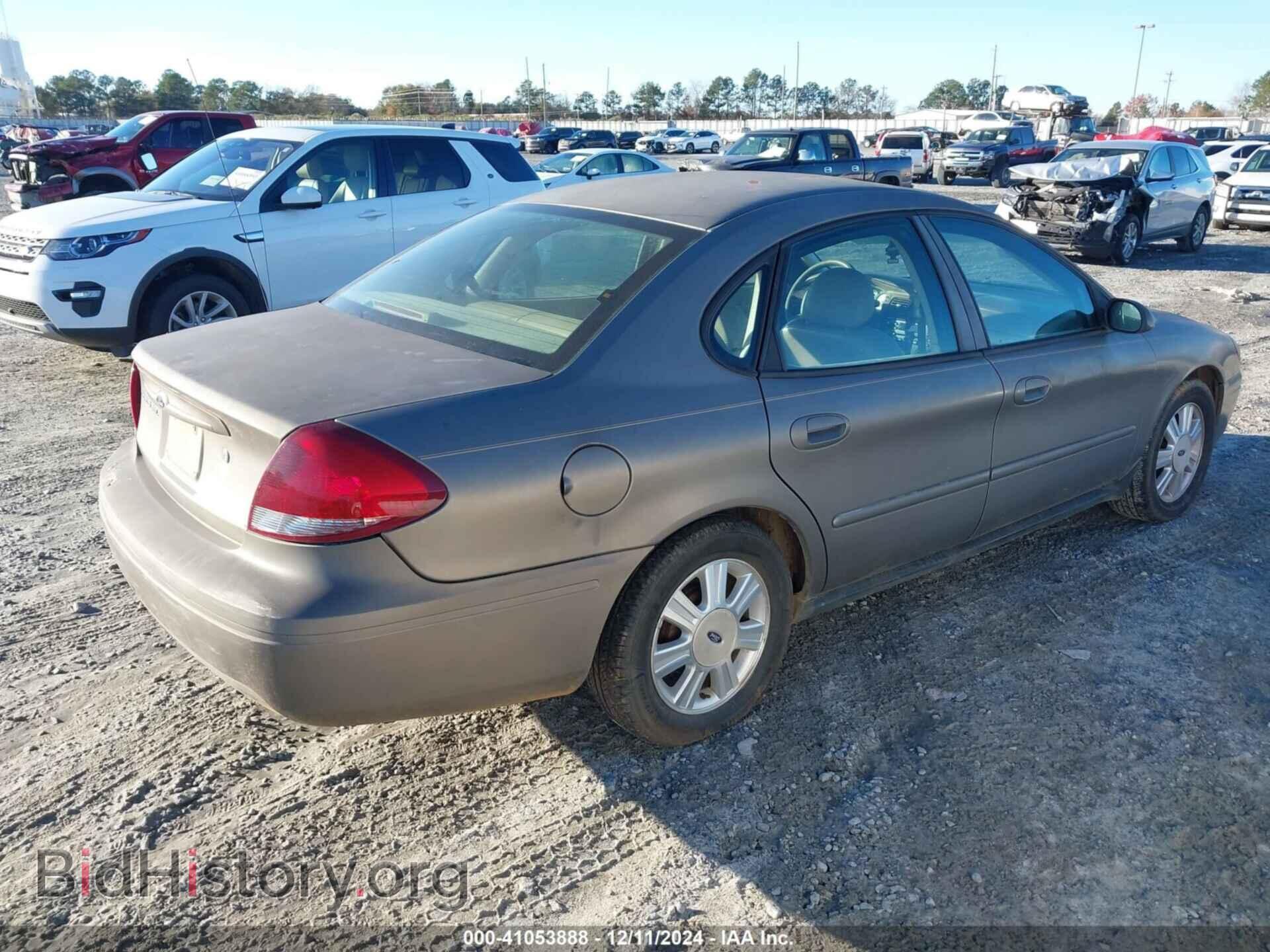 2005 FORD TAURUS - VIN: 1FAFP56235A267295 - Фото 4
