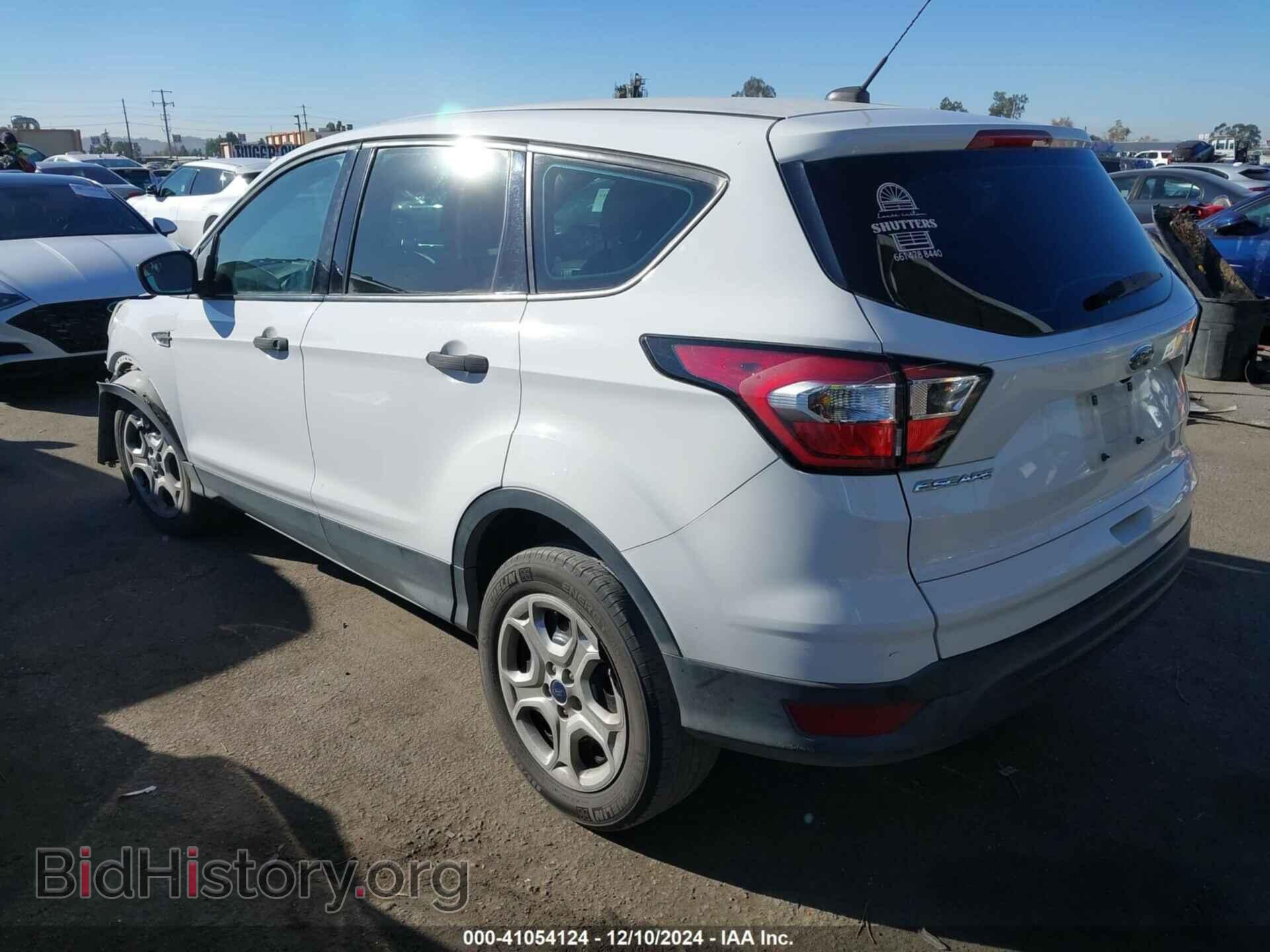 2017 FORD ESCAPE - VIN: 1FMCU0F73HUB89636 - Фото 3