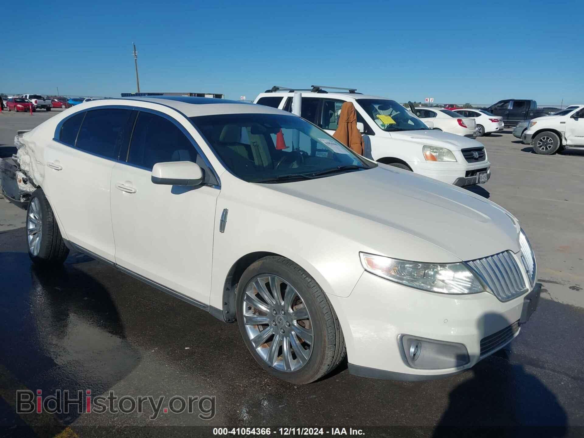 Photo 1LNHM93RX9G618156 - LINCOLN MKS 2009