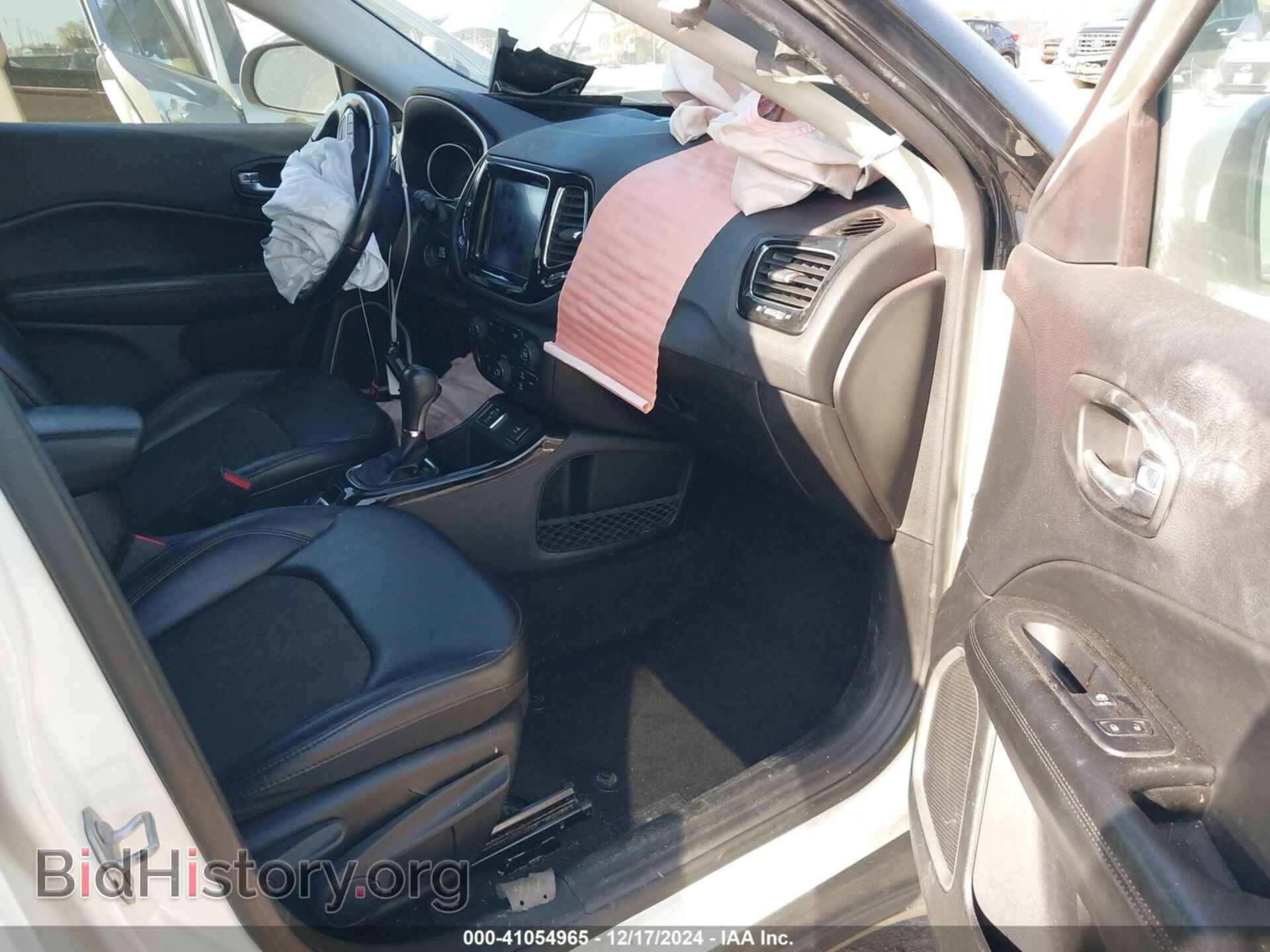 2019 JEEP COMPASS - VIN: 3C4NJCBB2KT832402 - Фото 5