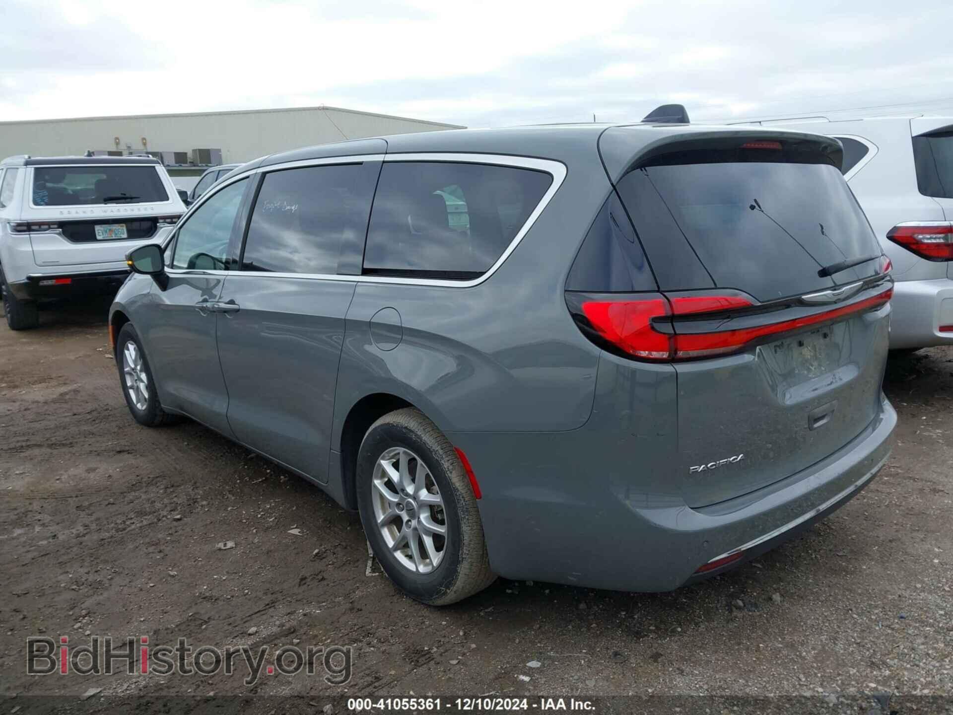 2023 CHRYSLER PACIFICA - VIN: 2C4RC1BG4PR551918 - Фото 3