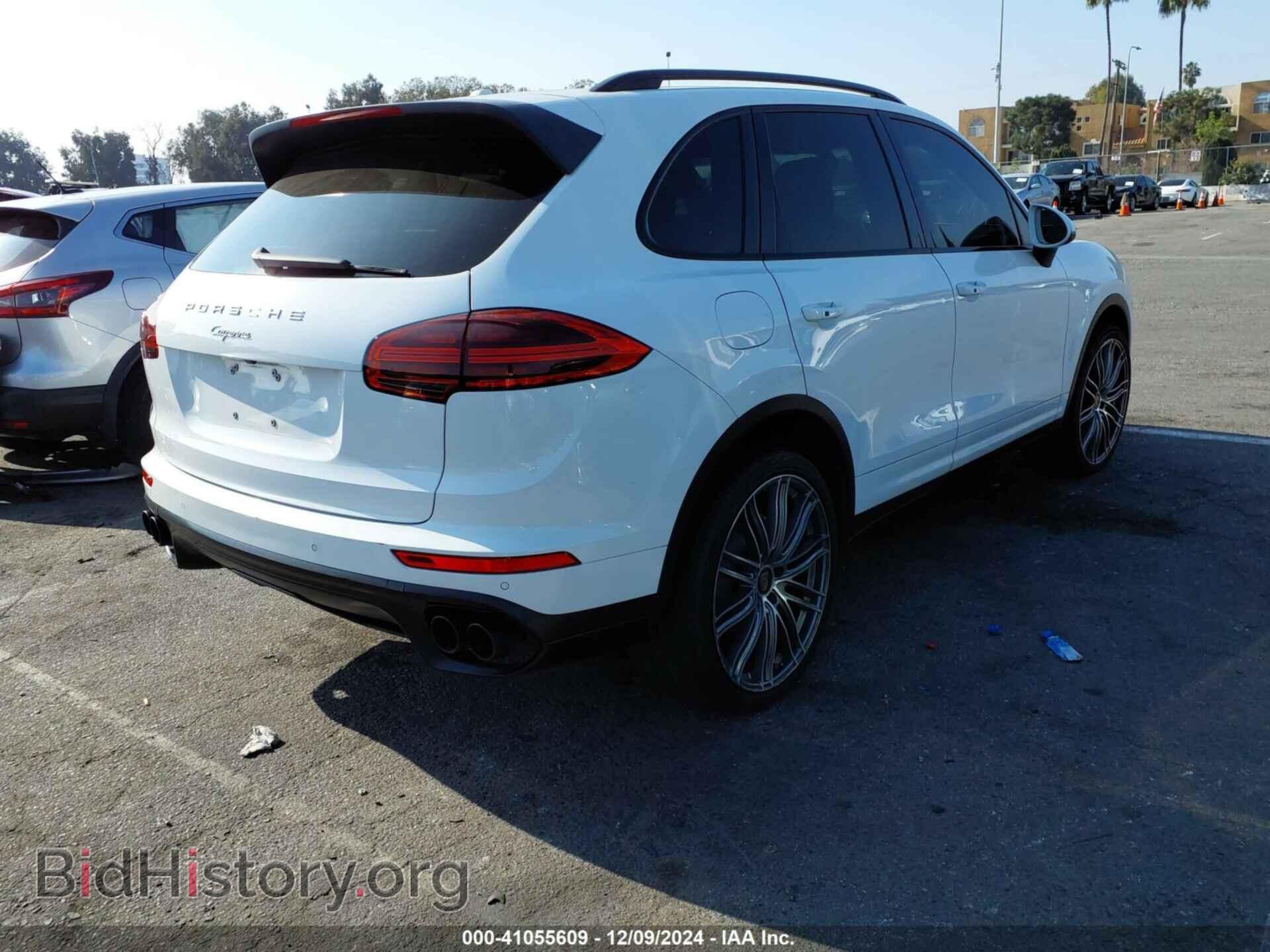 2016 PORSCHE CAYENNE - VIN: WP1AA2A20GKA15236 - Фото 4