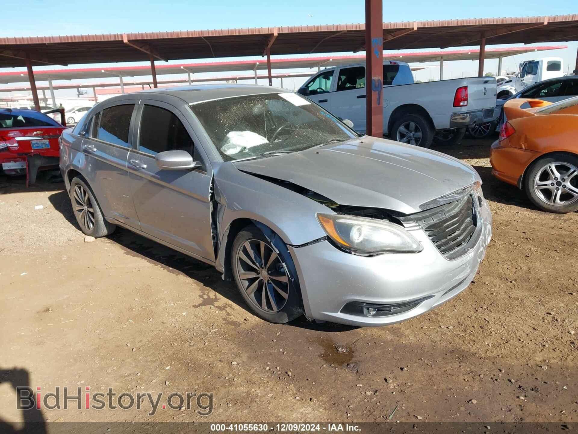 Photo 1C3CCBCG2DN728067 - CHRYSLER 200 2013