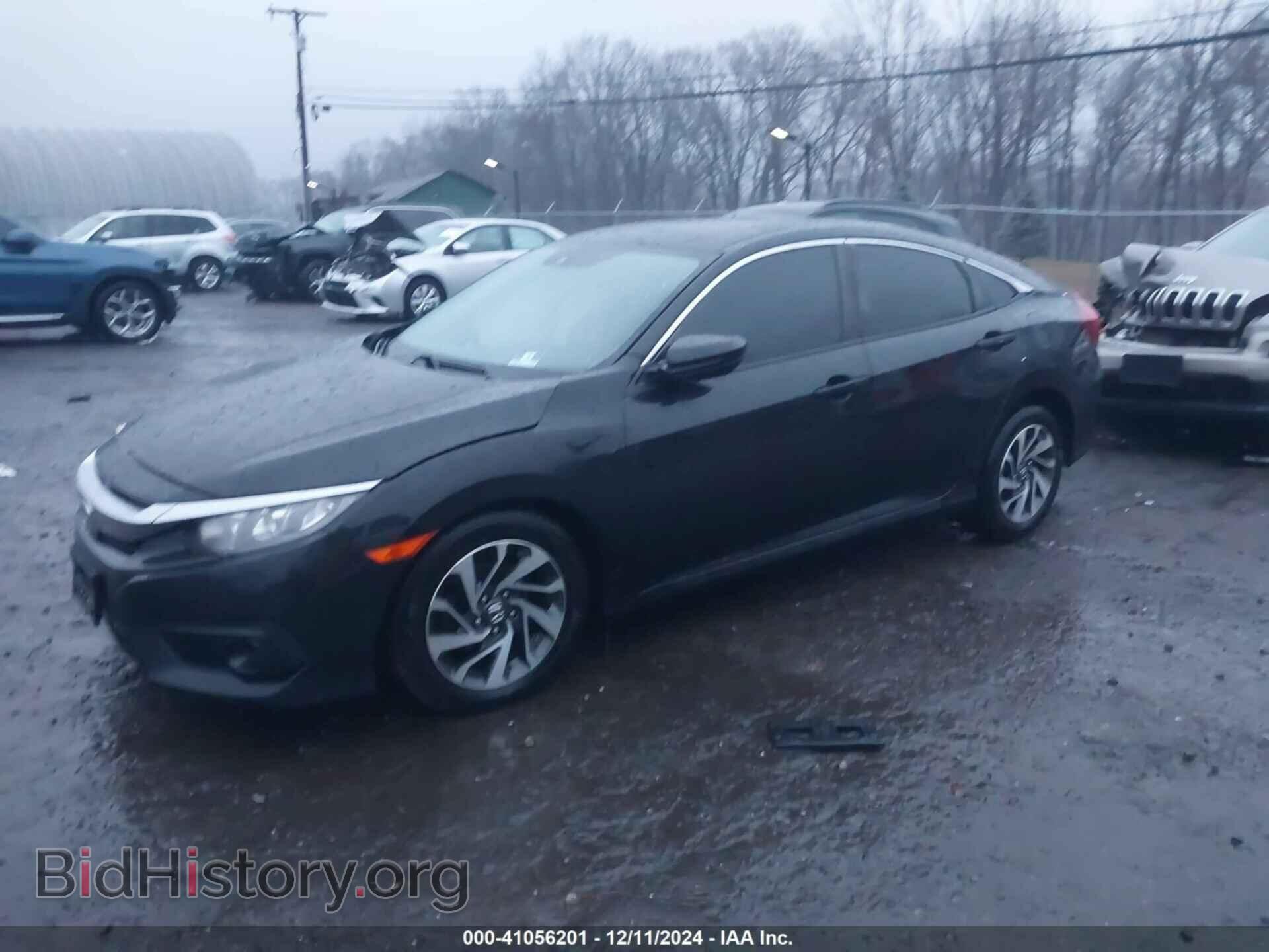 2017 HONDA CIVIC - VIN: 2HGFC2F84HH519409 - Фото 2
