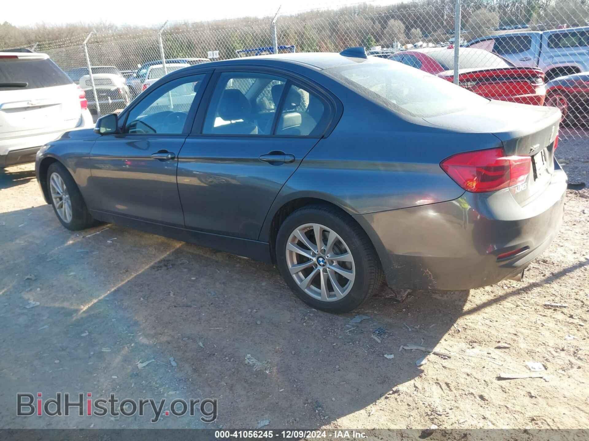 2018 BMW 320I - VIN: WBA8A3C56JA505493 - Фото 3