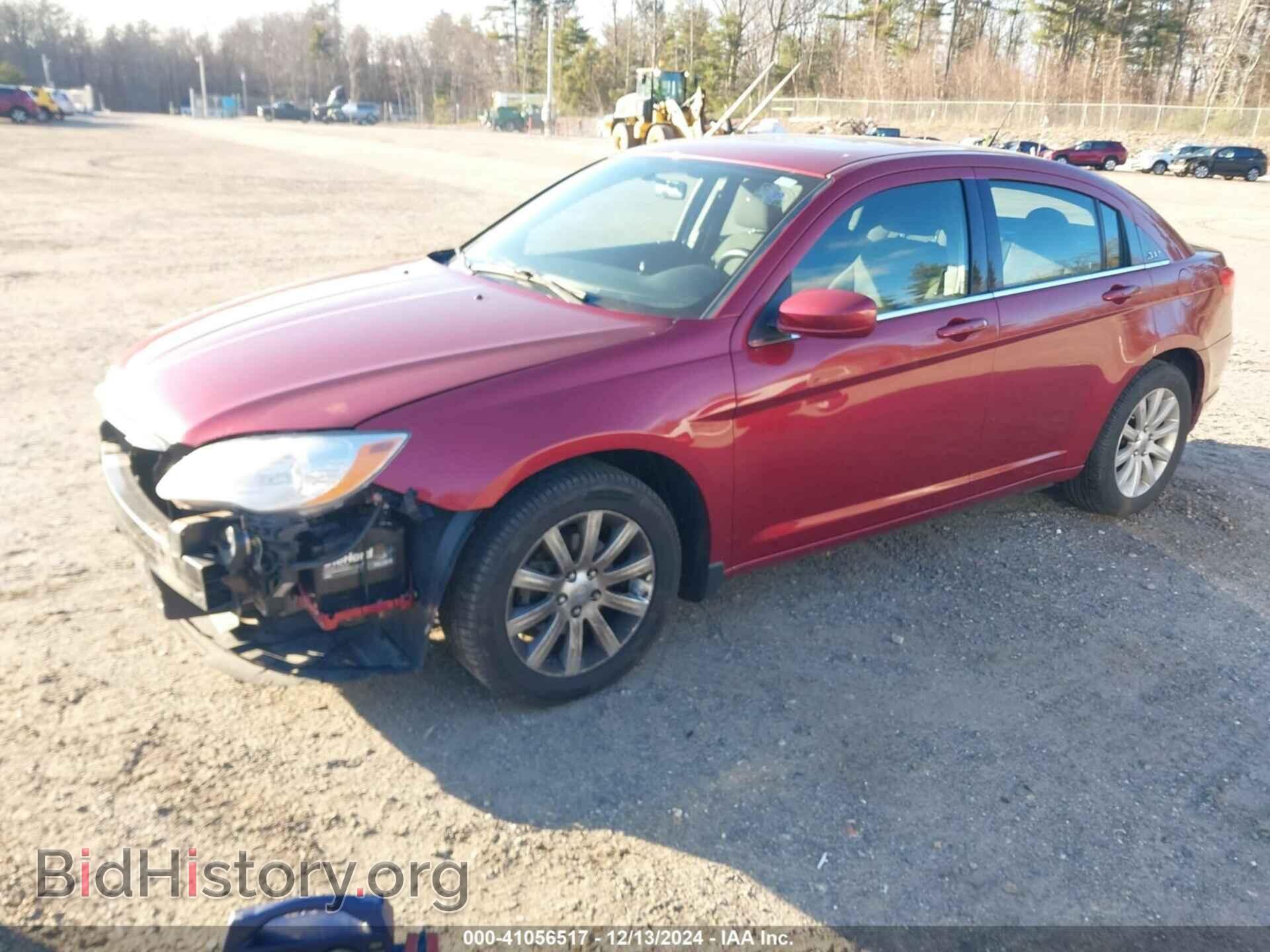 2011 CHRYSLER 200 - VIN: 1C3BC1FG5BN511207 - Фото 2