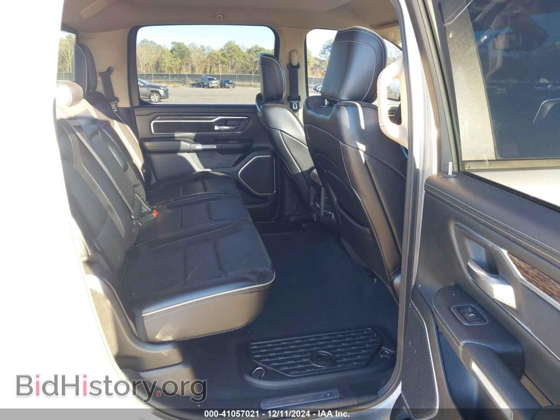 2019 RAM 1500 - VIN: 1C6SRFJT5KN505569 - Фото 8