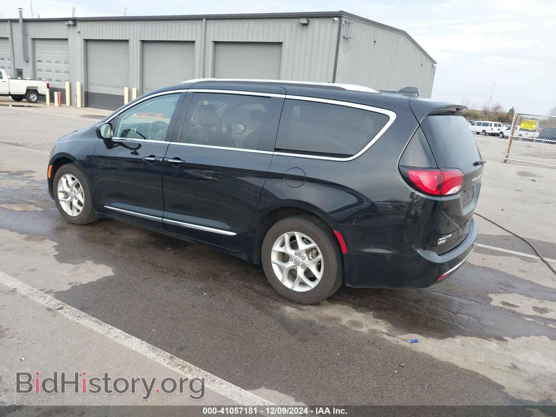 2020 CHRYSLER PACIFICA - VIN: 2C4RC1EGXLR165395 - Photo 3