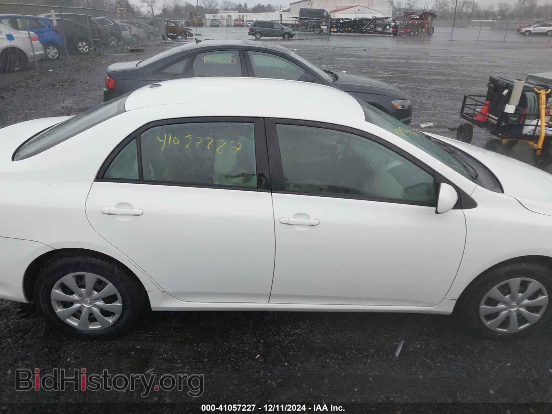 2011 TOYOTA COROLLA - VIN: 2T1BU4EE3BC654766 - Фото 14