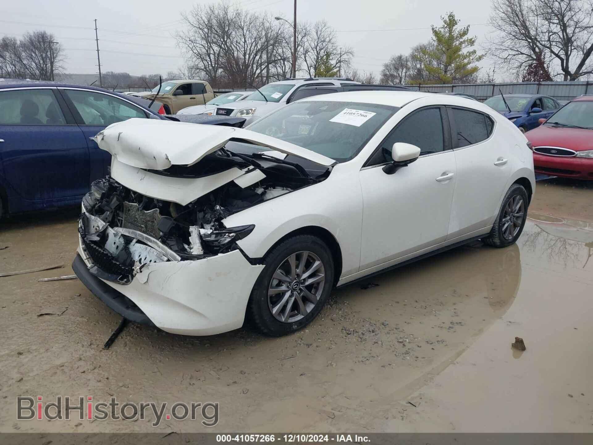 2021 MAZDA MAZDA3 - VIN: JM1BPAJL4M1305505 - Фото 2