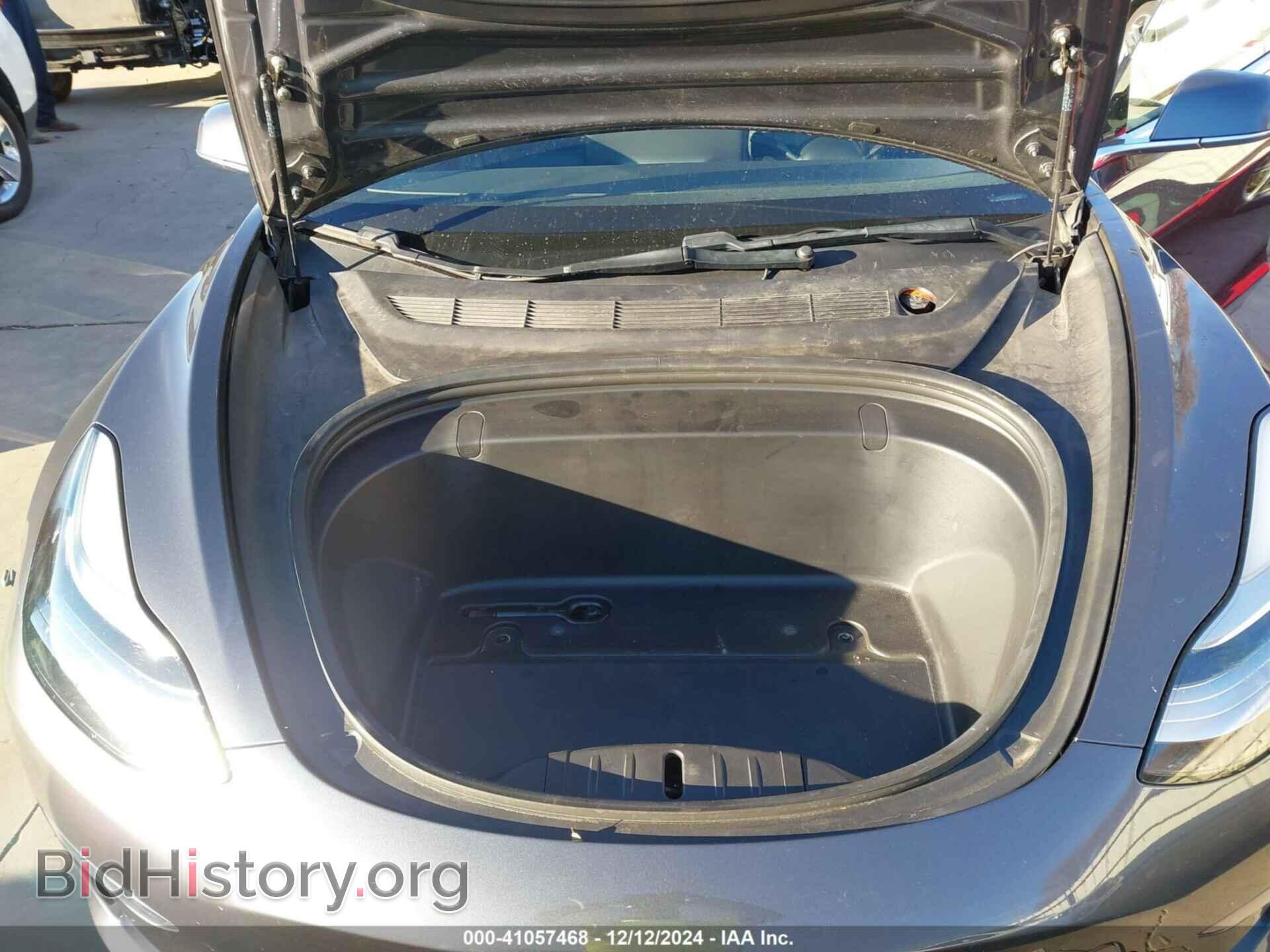 2019 TESLA MODEL 3 - VIN: 5YJ3E1EAXKF435697 - Фото 10