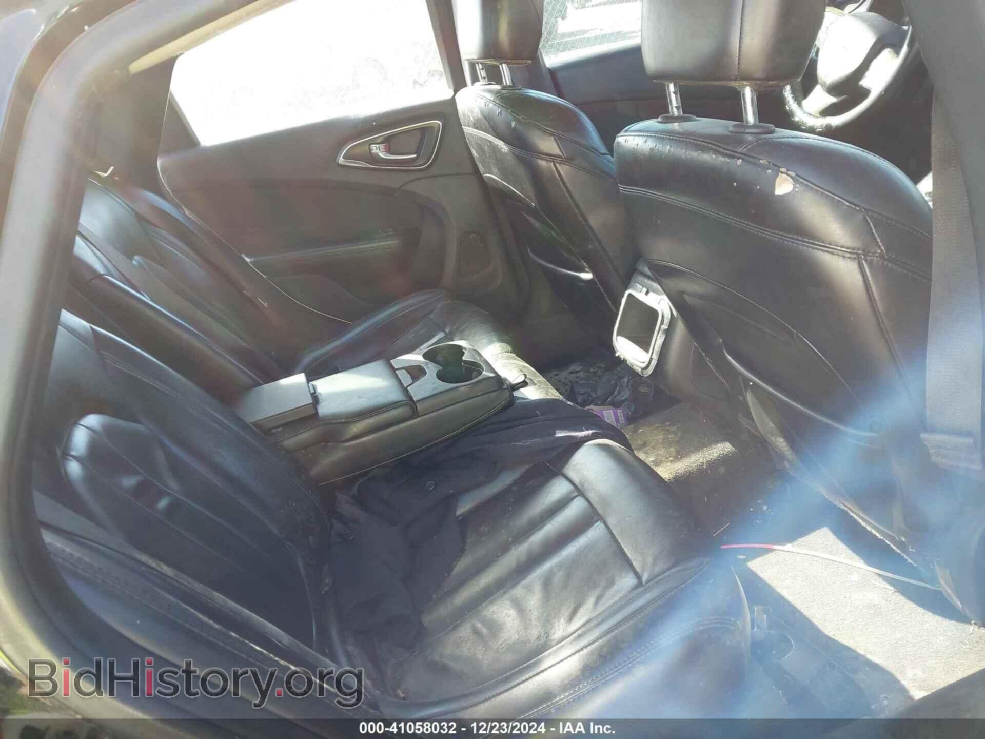 2016 CHRYSLER 200 - VIN: 1C3CCCAB5GN131075 - Фото 8