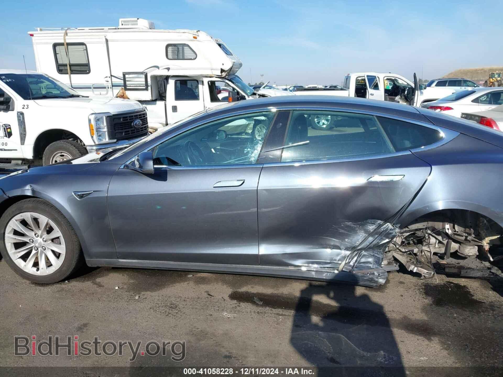 2017 TESLA MODEL S - VIN: 5YJSA1E17HF221525 - Фото 15