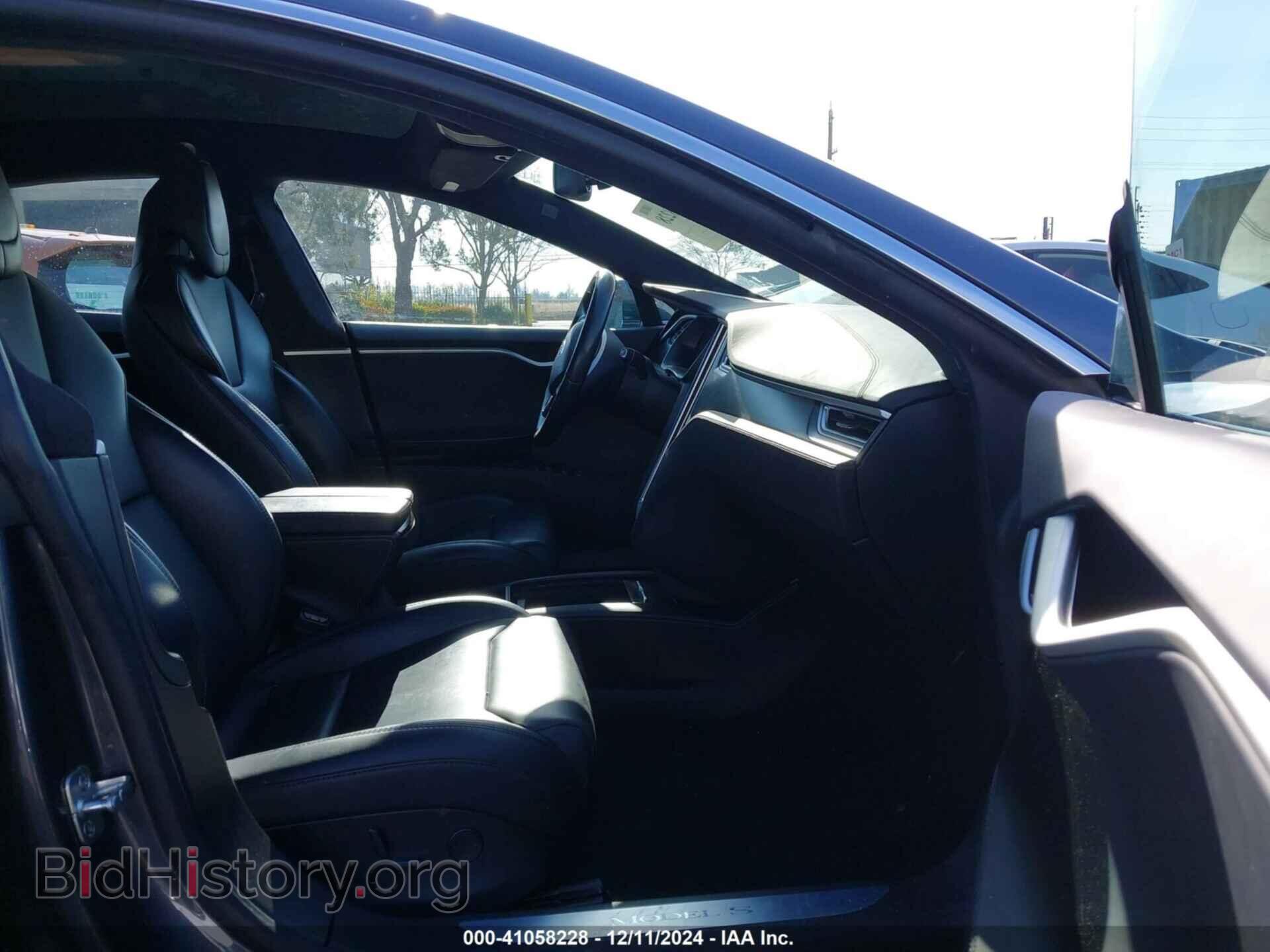 2017 TESLA MODEL S - VIN: 5YJSA1E17HF221525 - Фото 5