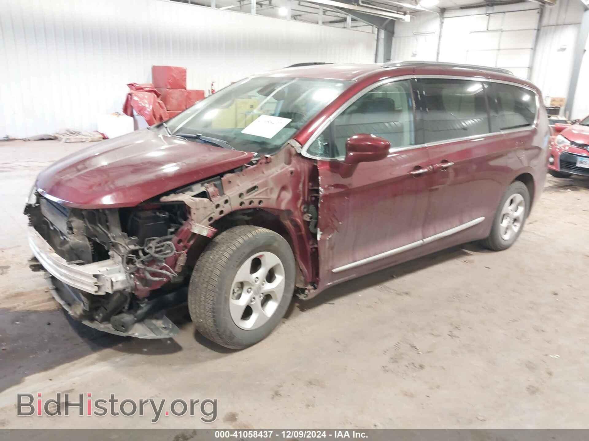 2017 CHRYSLER PACIFICA - VIN: 2C4RC1EGXHR510576 - Фото 2