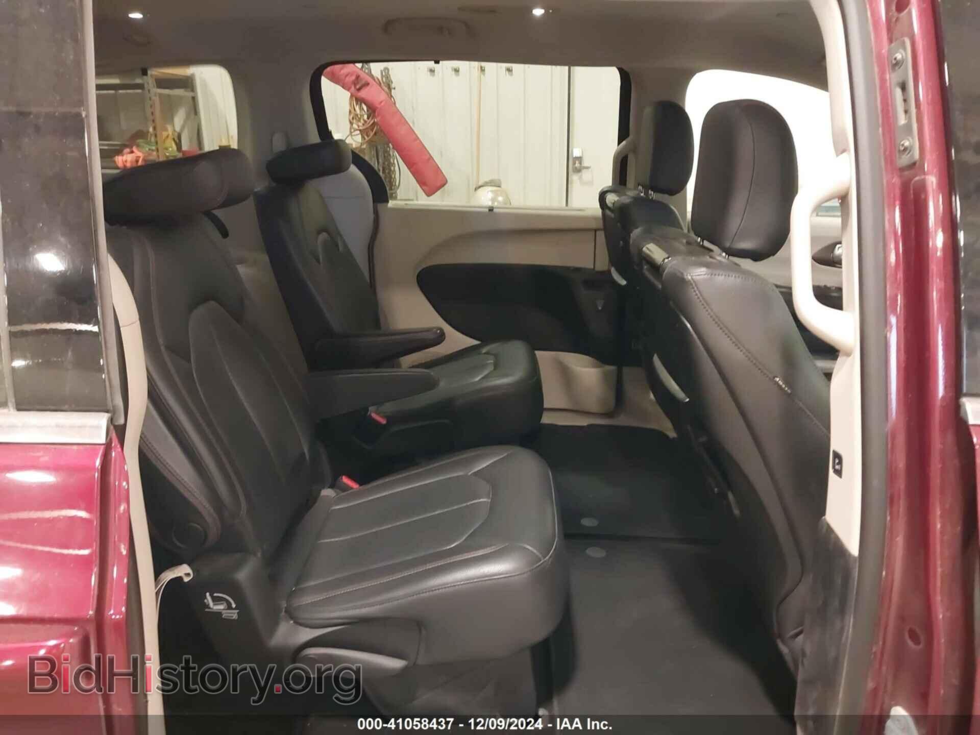 2017 CHRYSLER PACIFICA - VIN: 2C4RC1EGXHR510576 - Фото 8