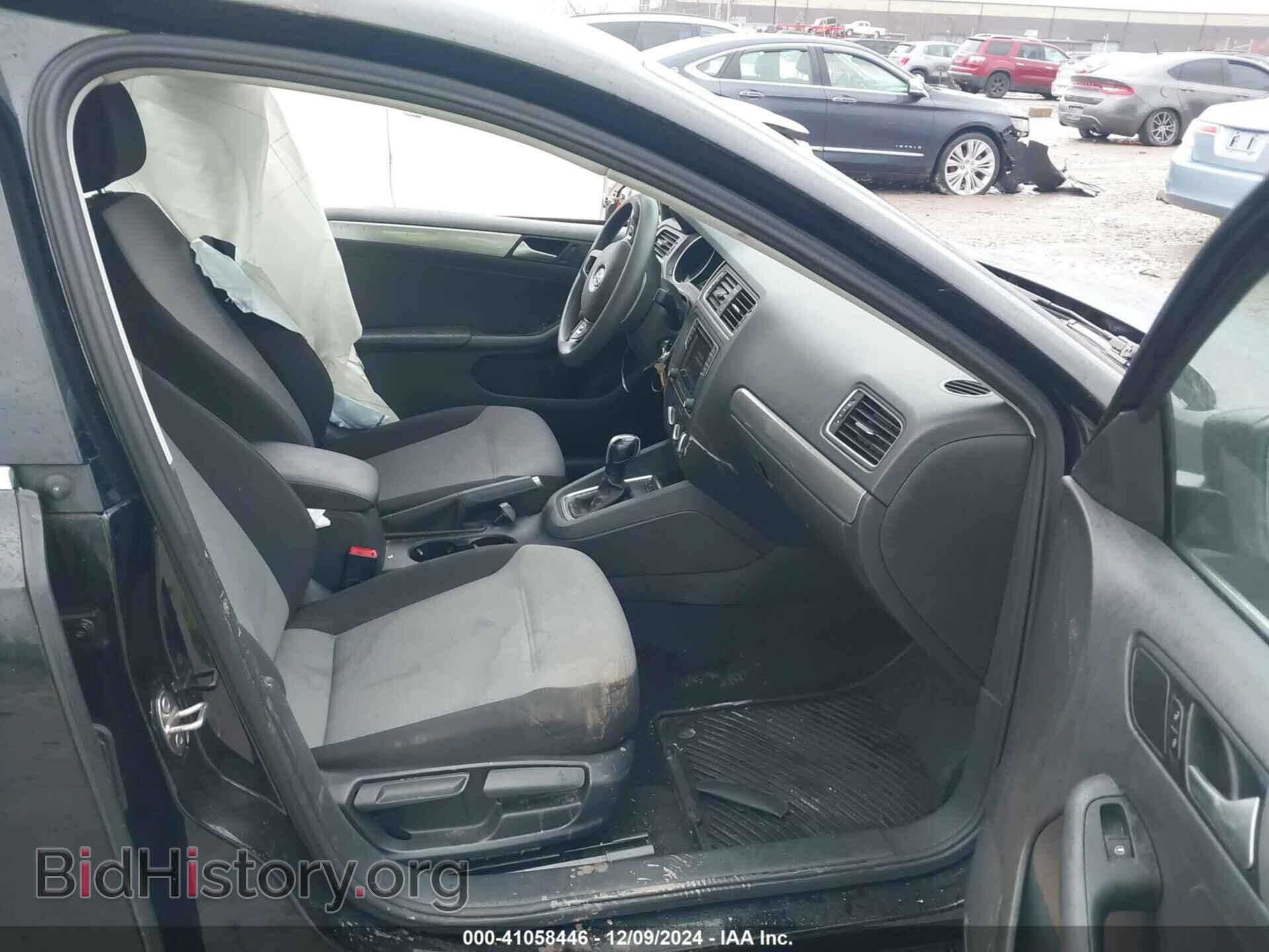 2017 VOLKSWAGEN JETTA - VIN: 3VW2B7AJ6HM410231 - Фото 5