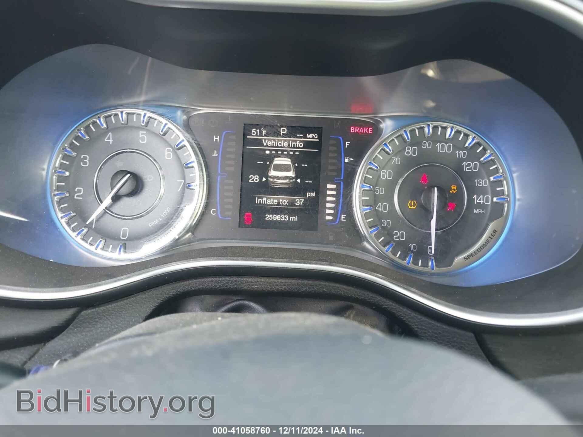 2015 CHRYSLER 200 - VIN: 1C3CCCAB9FN667445 - Фото 7