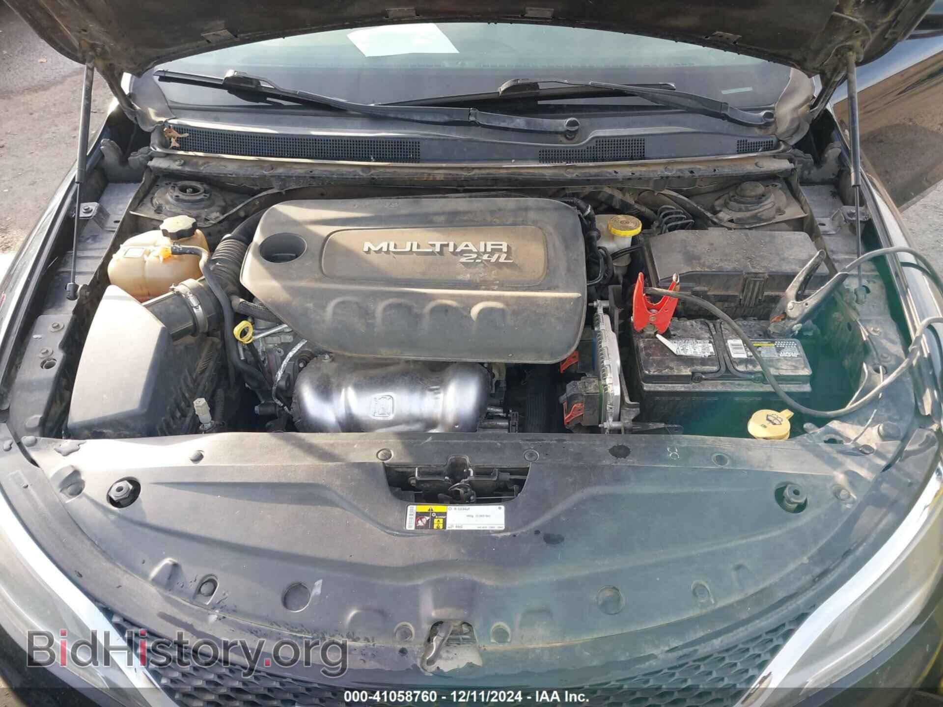 2015 CHRYSLER 200 - VIN: 1C3CCCAB9FN667445 - Фото 10