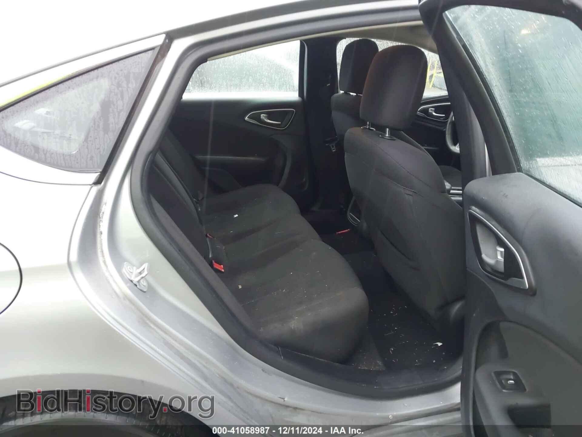 2015 CHRYSLER 200 - VIN: 1C3CCCAB3FN702285 - Фото 8