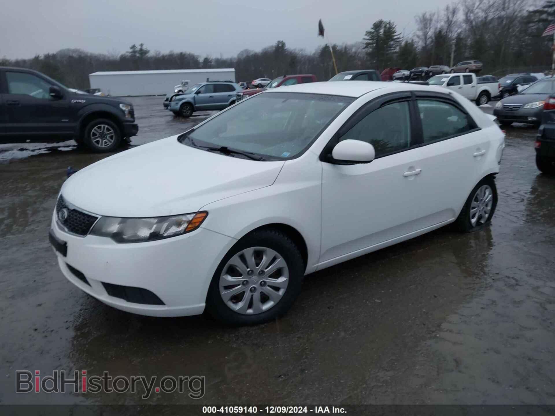 2012 KIA FORTE - VIN: KNAFT4A29C5609164 - Фото 2