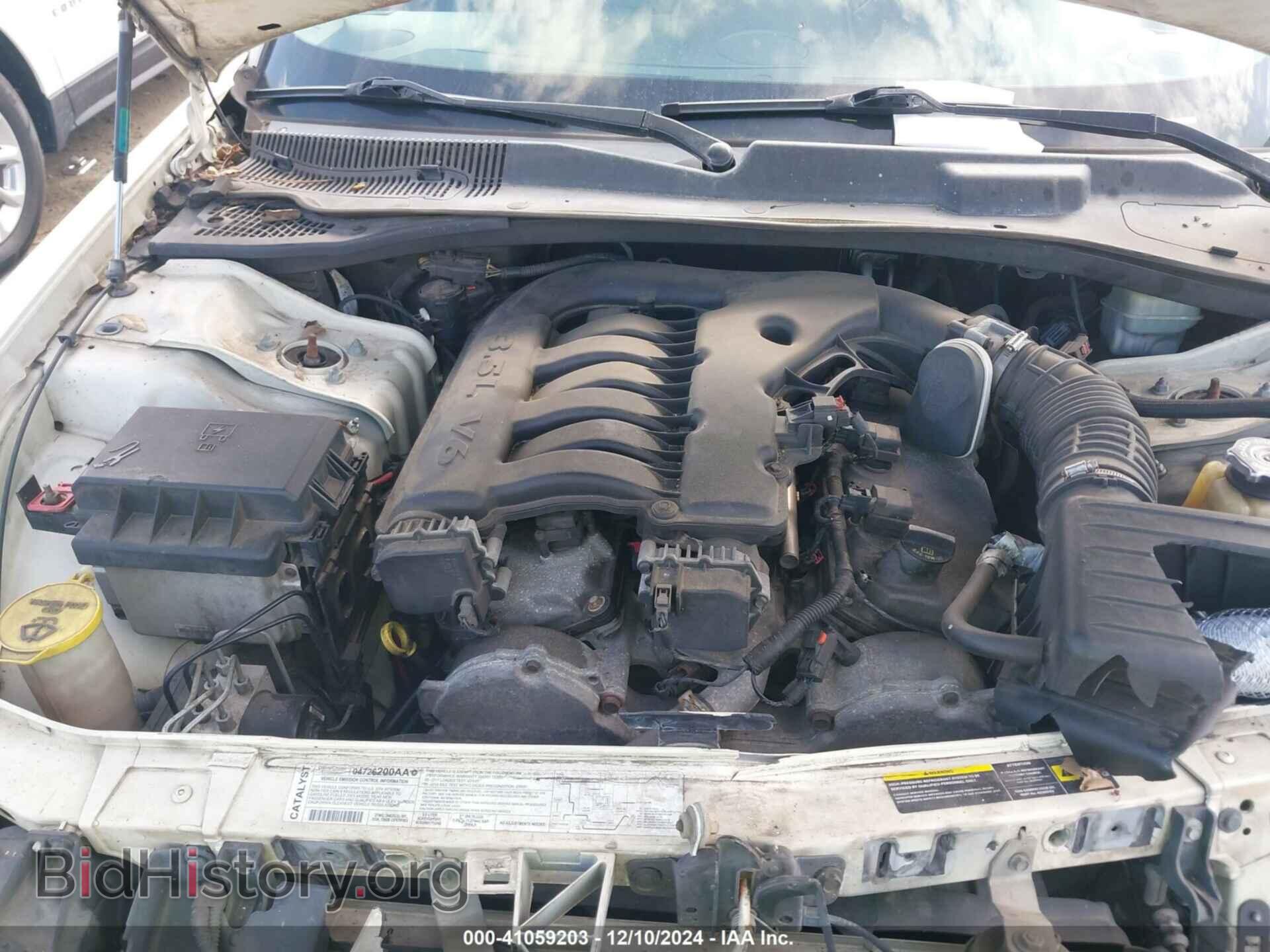 2005 CHRYSLER 300 - VIN: 2C3JA53G45H607761 - Фото 10