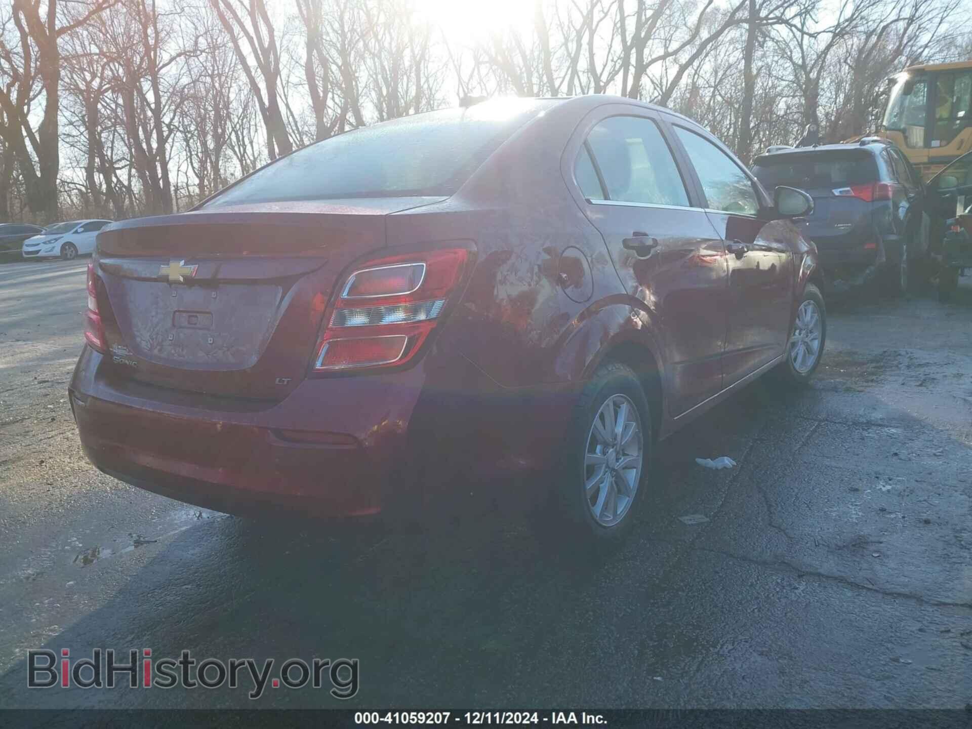 2019 CHEVROLET SONIC - VIN: 1G1JD5SB5K4110762 - Фото 4
