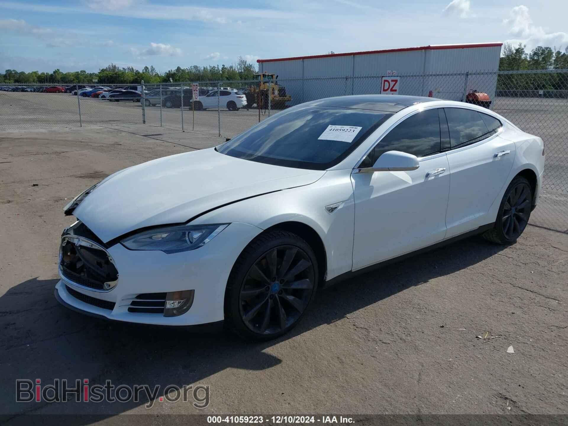 2013 TESLA MODEL S - VIN: 5YJSA1CP0DFP07126 - Photo 2