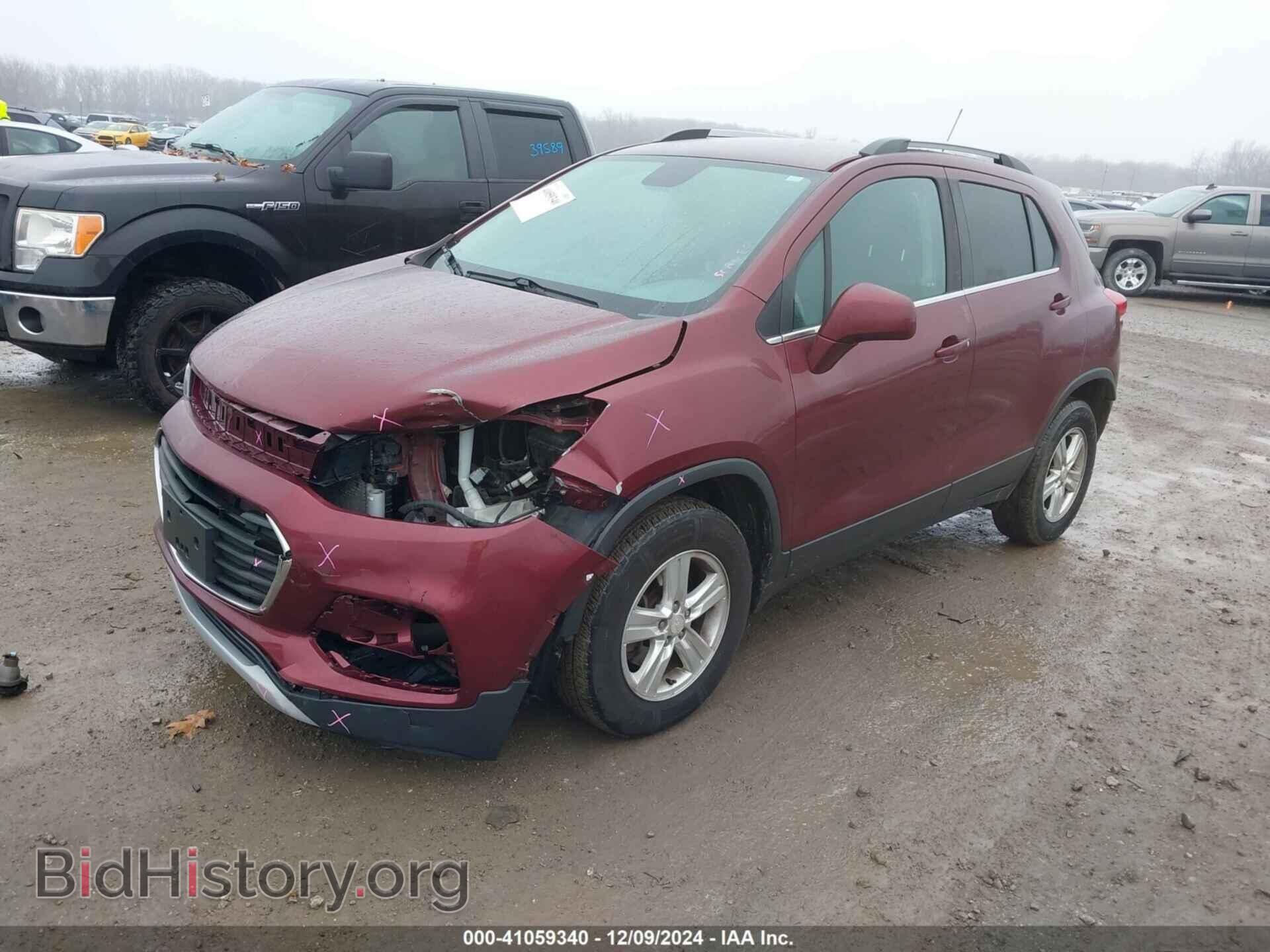 2017 CHEVROLET TRAX - VIN: 3GNCJPSB3HL165743 - Фото 2